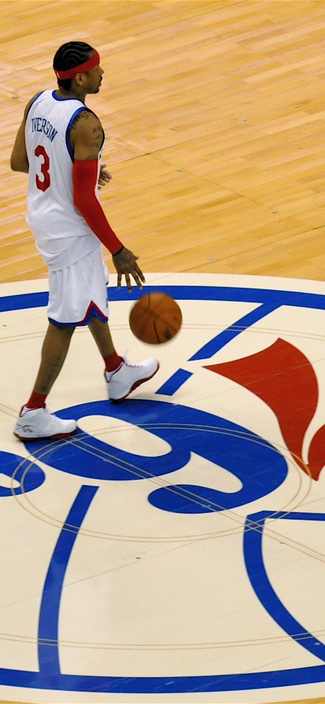 1125x2436  Sixers iPhone обои на обои.