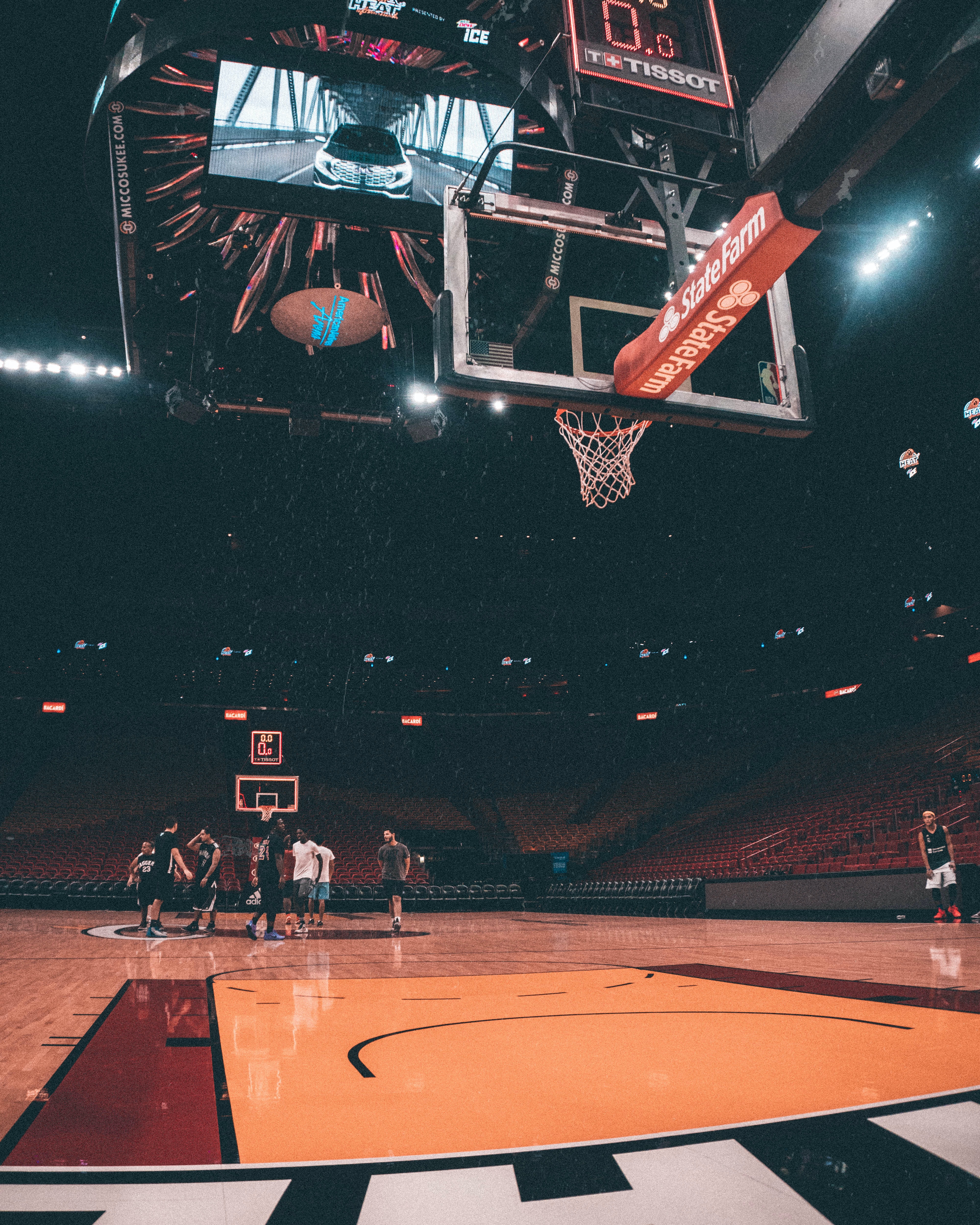 4000x5000  Miami Heat Pictures | Скачать бесплатные изображения на Unsplash