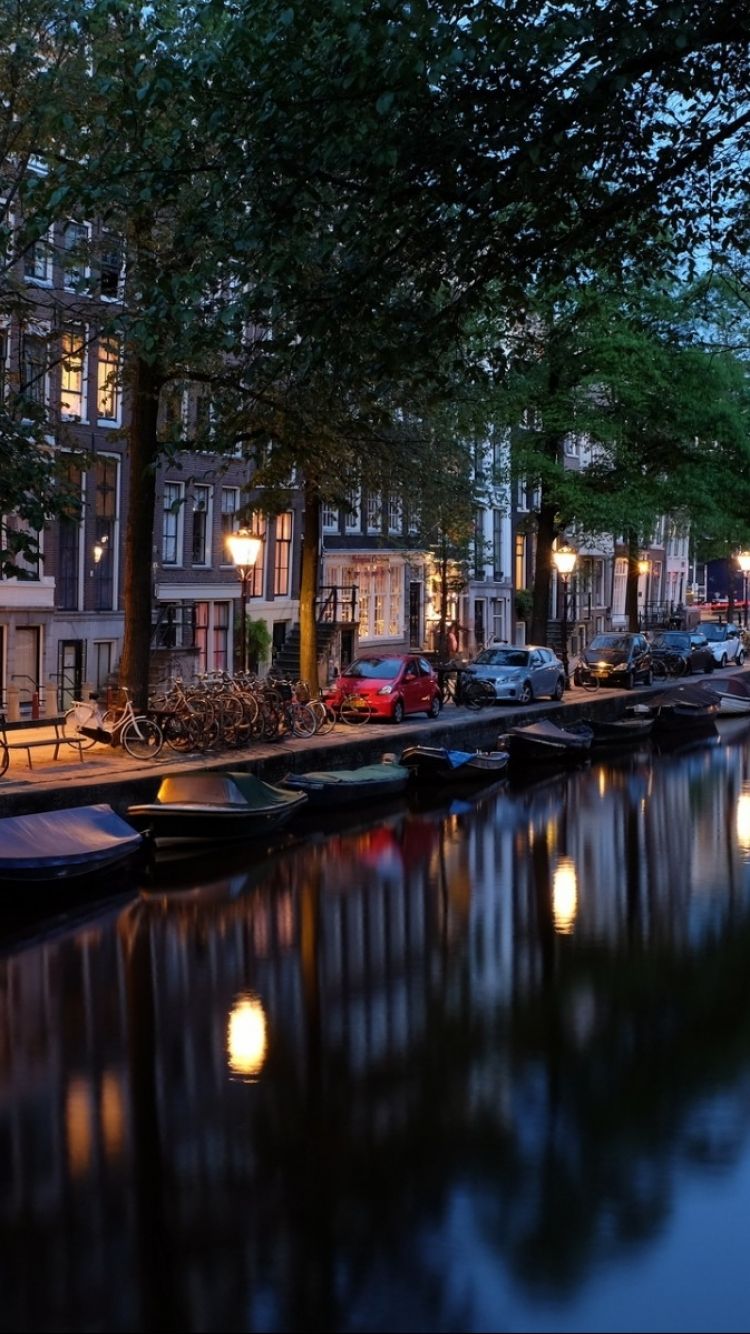 750x1334  Pin авторства ANGEL BETANCOURT на сайте «Удивительные достопримечательности» Доска для всех | Амстердам обои Городские обои Обои