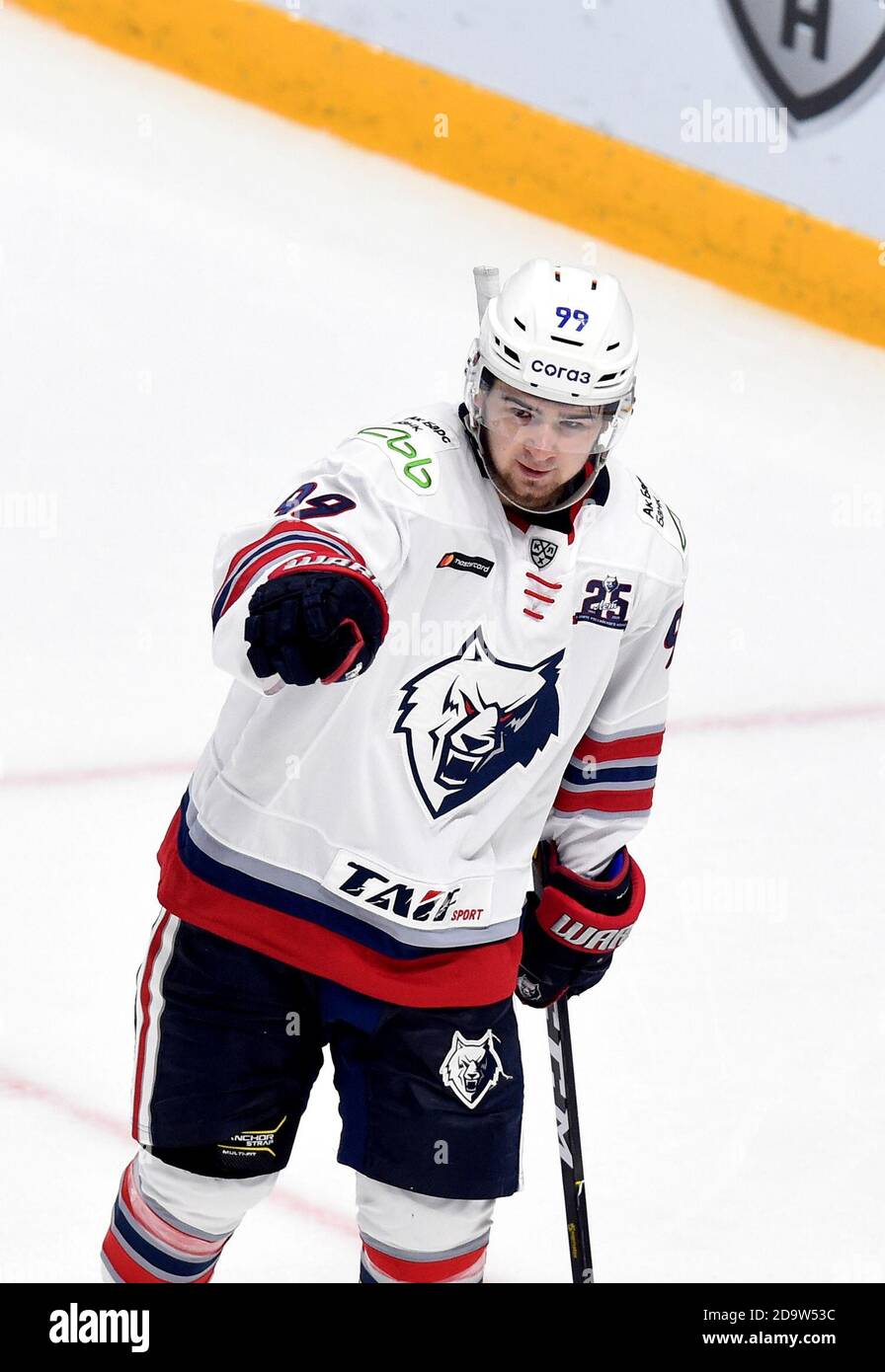 896x1390  Neftekhimik Hi -Res stock Photography и Images - Alamy