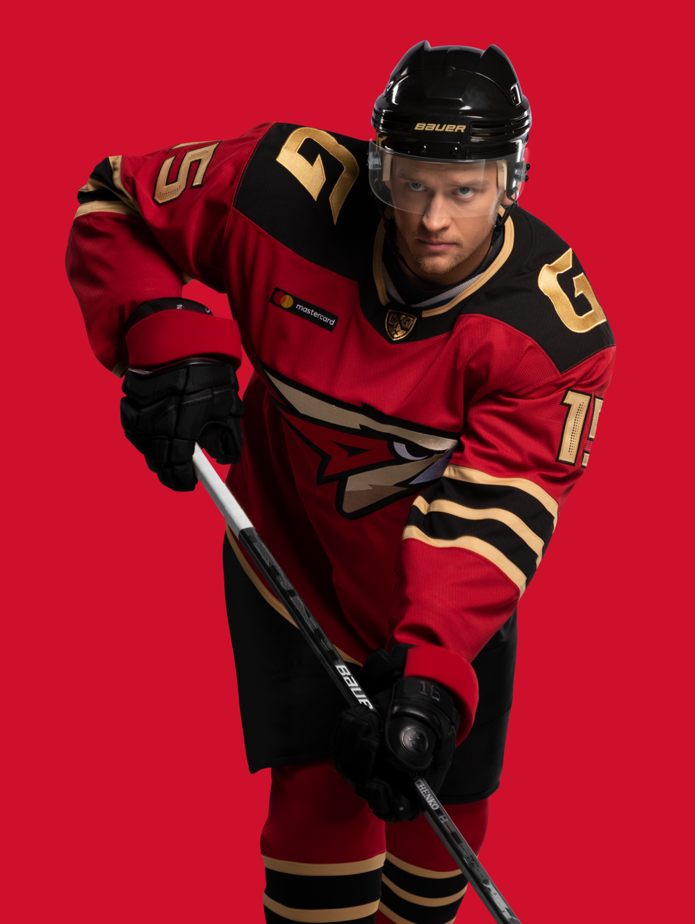 1000x1330  В цвете медалей. Новые комплекты HC Avangard | Кбертен