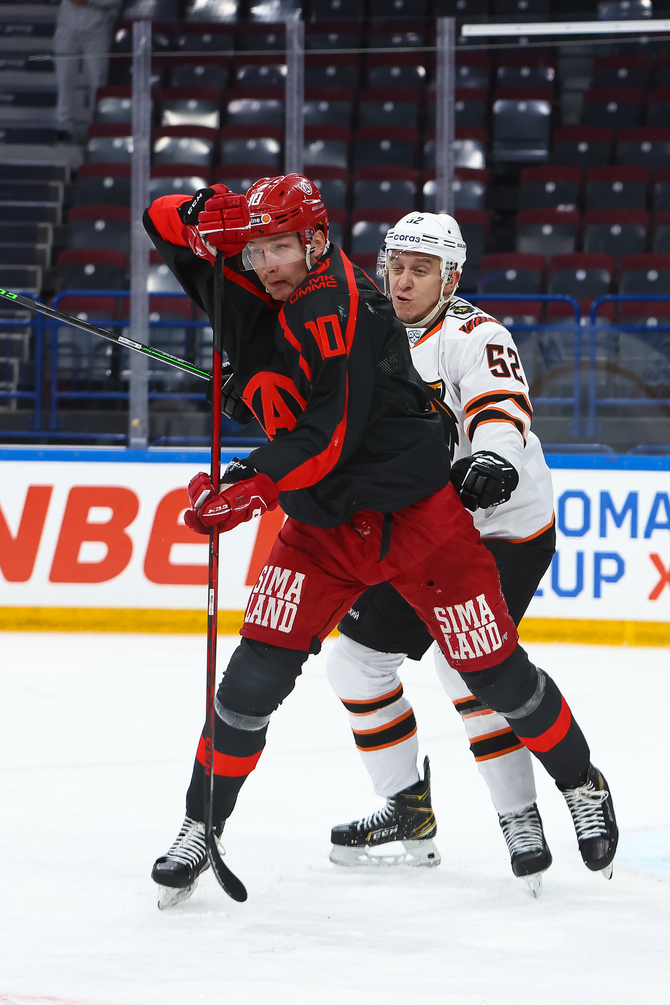 1334x2000  Avtomobilist - Amur 09.08.2022 - Photogallery - Media | Хоккейный клуб \ "amur \"