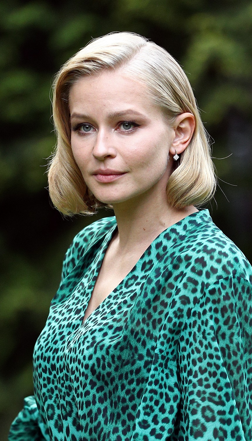 859x1500  Пересильд, Юлия Сергеевна - ПЕРСОНА ТАСС