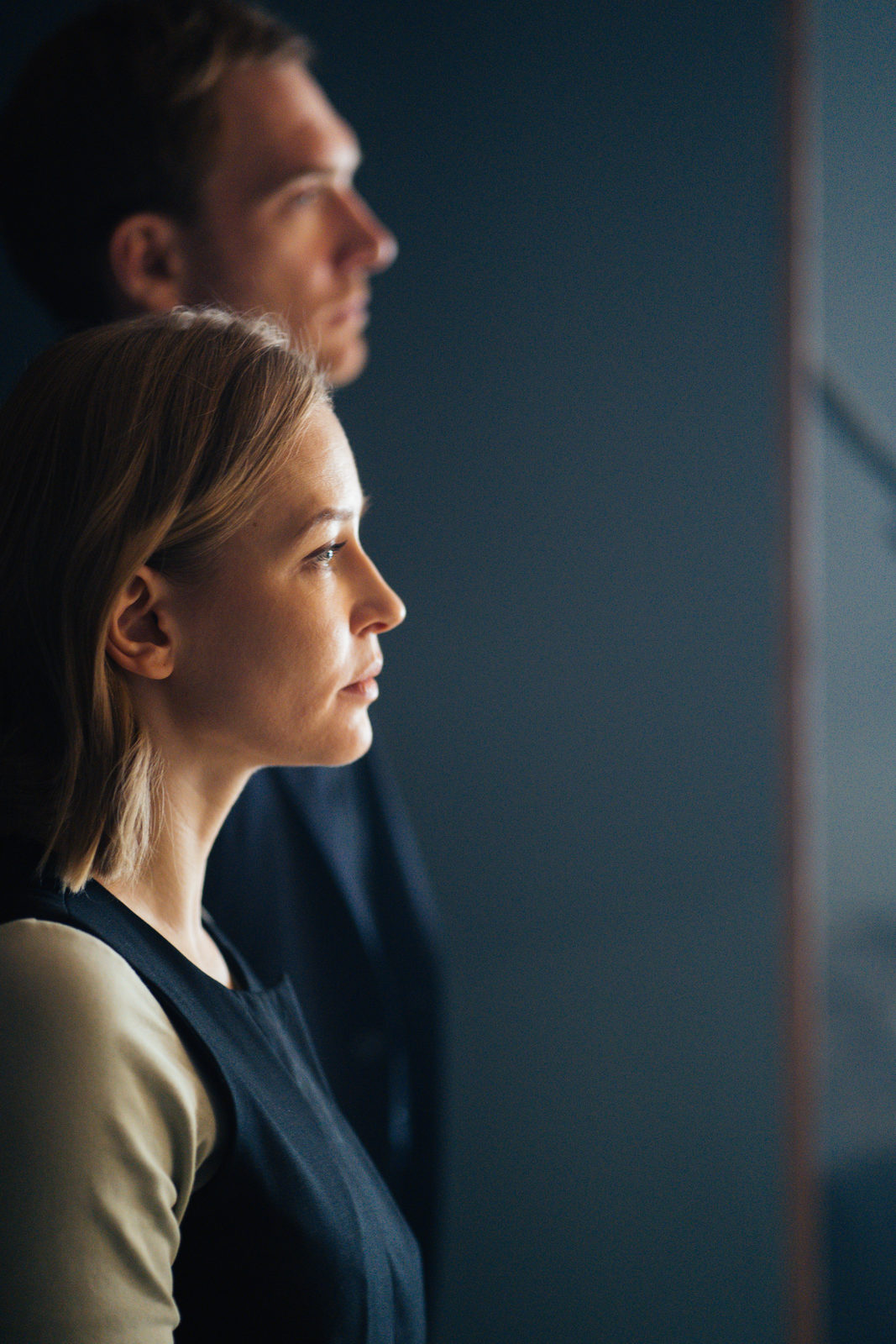 1067x1600  Юлия Пересильд (Yulia Peresild) - актриса - фильмография - Медиатор (2021)  - российские актрисы - Кино-Театр.Ру