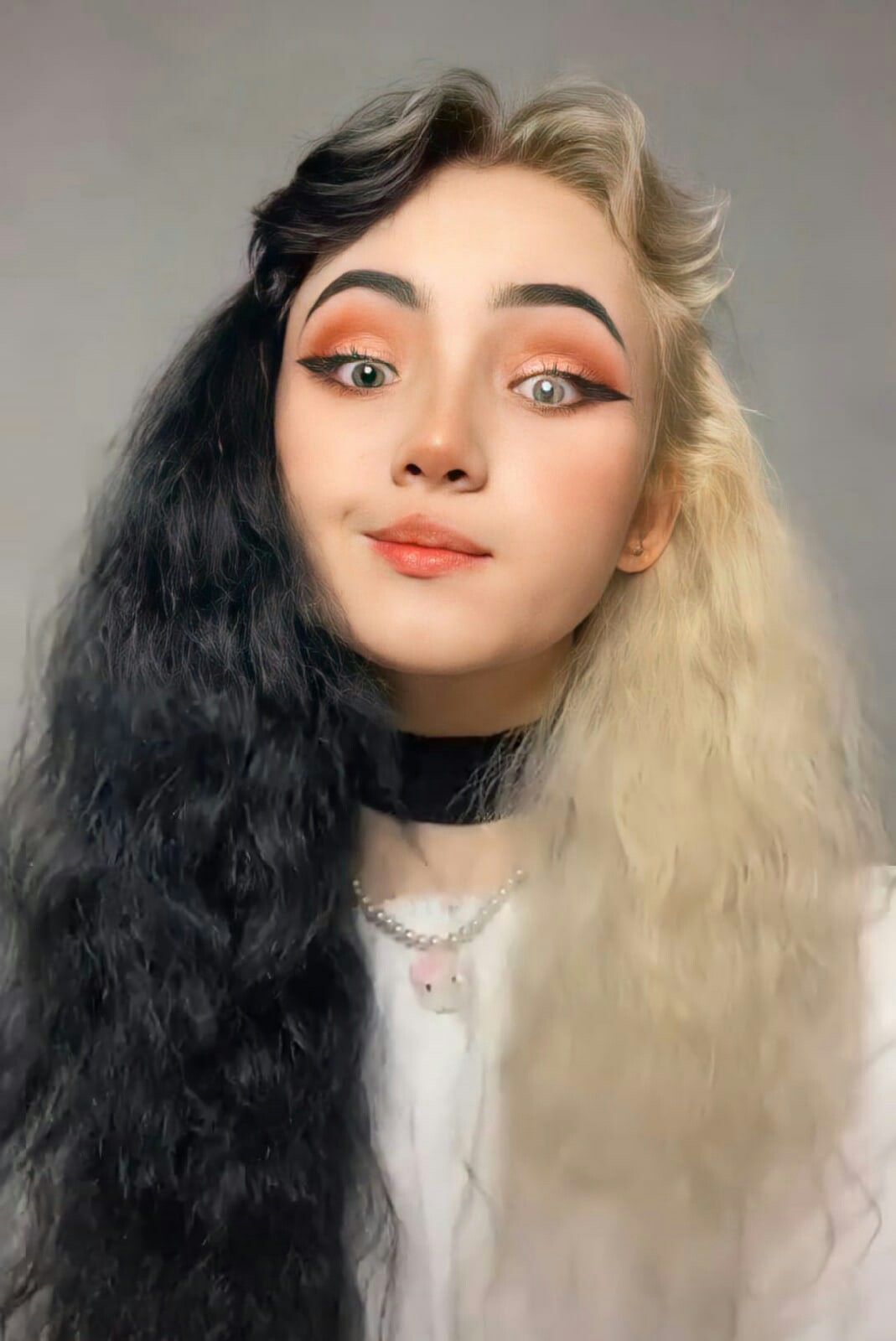 1069x1600  Идеи на тему «Карамбейби» (47) | знаменитости, лицо, фотографии подростков