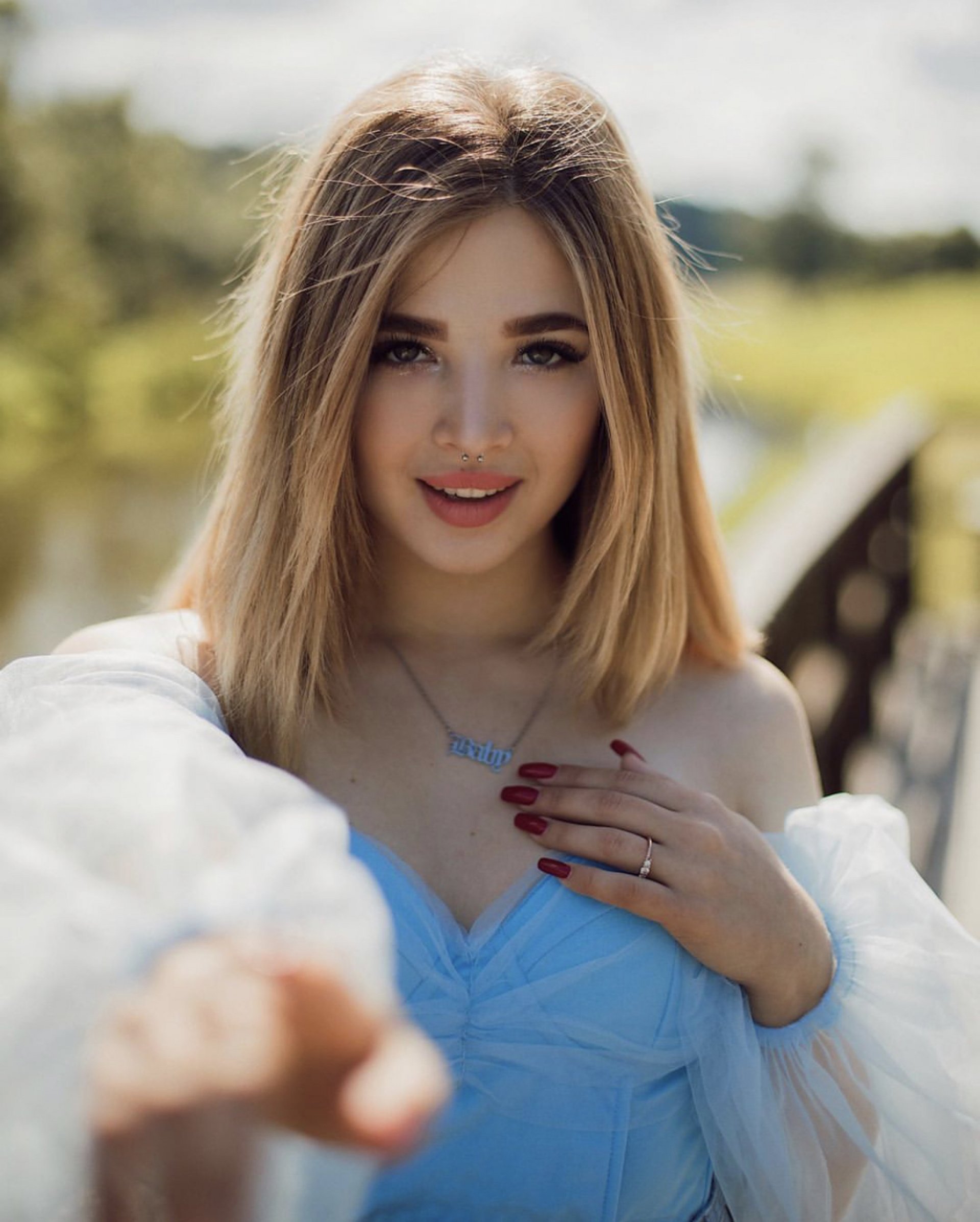 1920x2393  Насколько хорошо ты знаешь Аню Покров? — Teletesto: тесты, викторины и  видео для самых любопытных