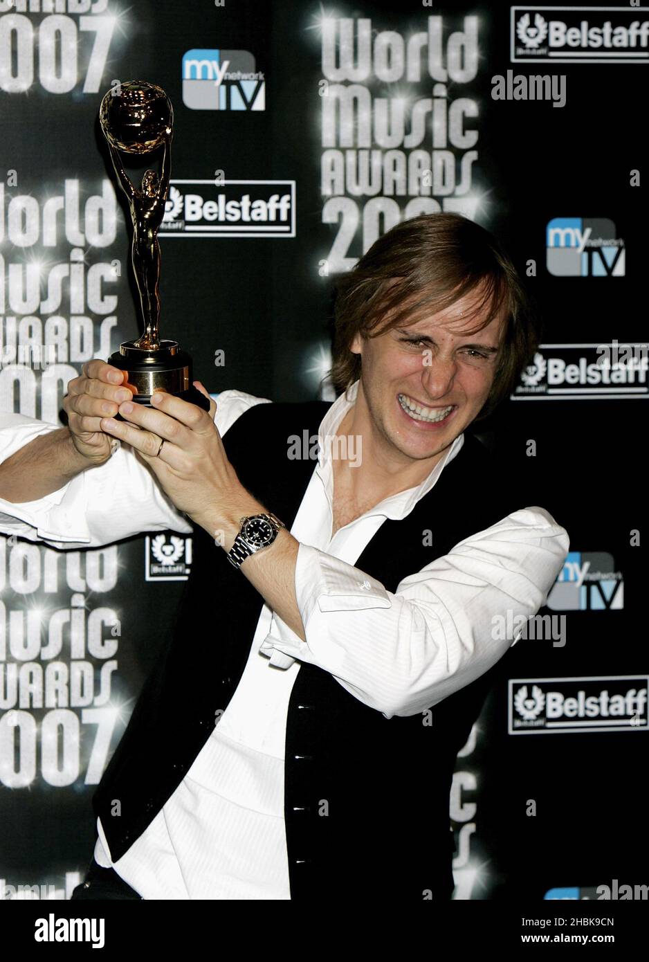 938x1390  Дэвид Гетта получает награду DJ на World Music Awards в спортивном клубе Monte Carlo Stock Photo - Alamy