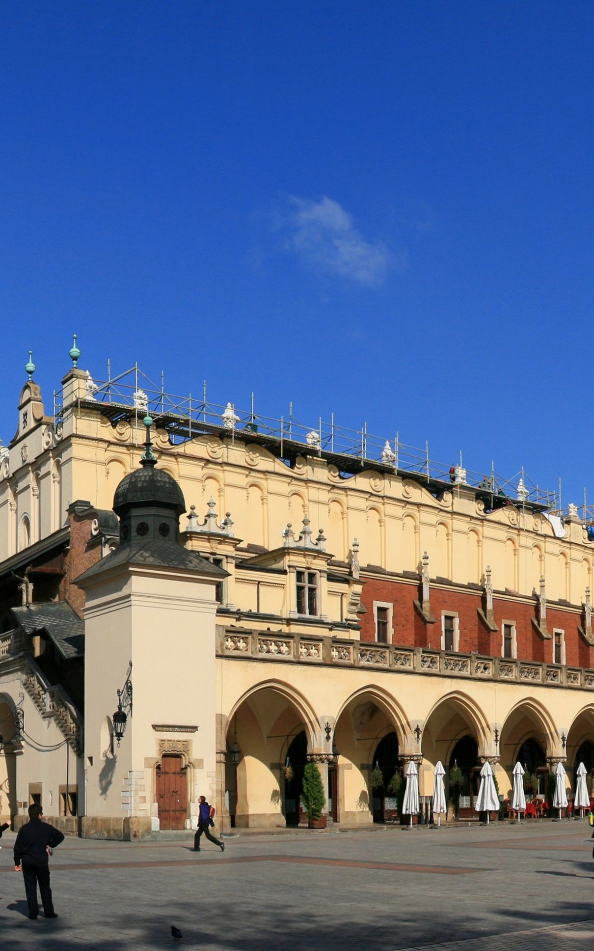 1200x1920  Free скачать Krakow Computer Backgrounds [2605x1955] для рабочего стола Mobile  Tablet | Исследуйте 48+ обоев Краков | Краков Wallpaper