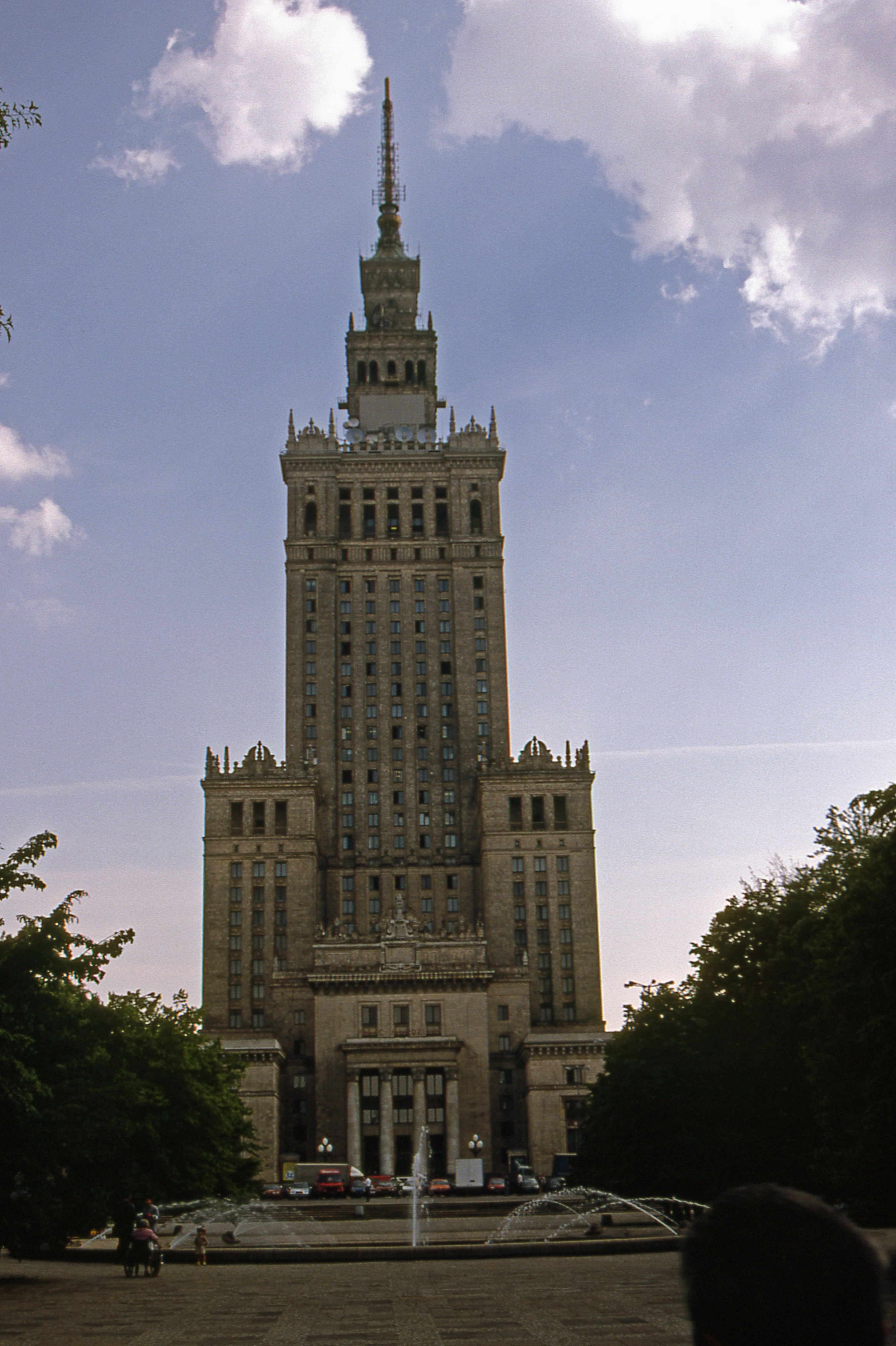 3047x4577  Wallpaper ID: 260565 / дворец культуры и науки warsaw 4k wallpaper