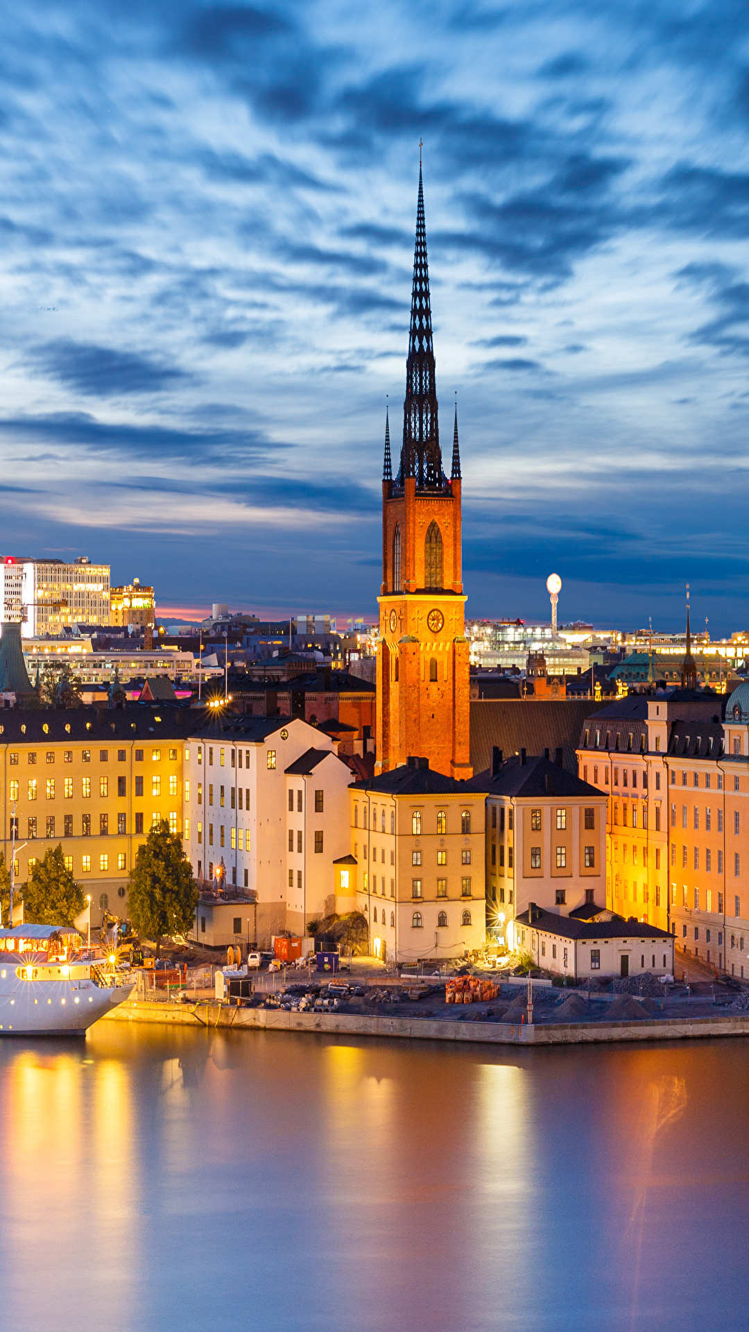 1080x1920  Wallpaper Стокгольм Швеция Побережье Башни Вечерние города 1080x1920