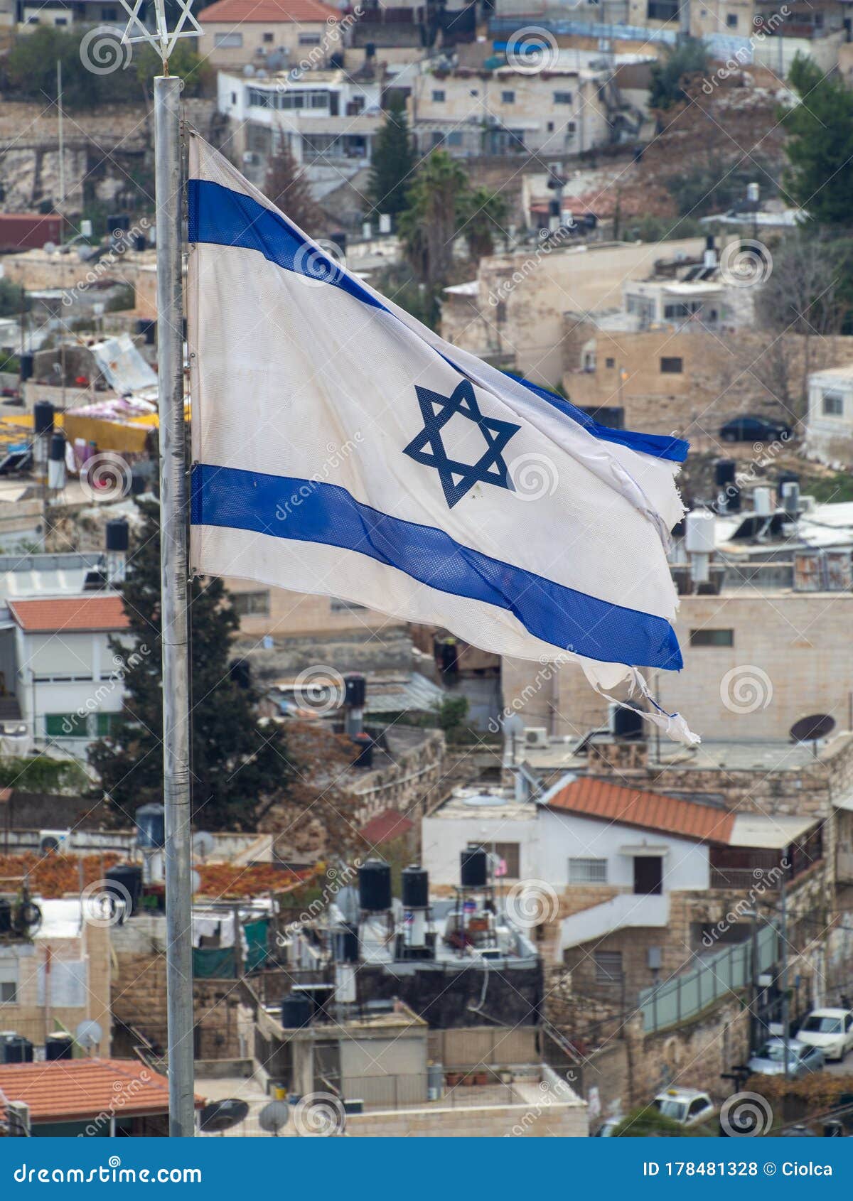 1200x1690  Еврейский флаг в Иерусалиме, Израиль Сток -Фото - Образ древнего, город: 178481328