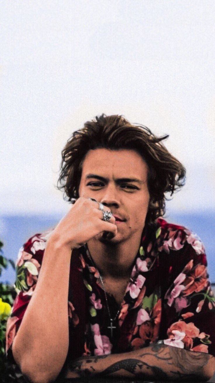 736x1309 Harry Styles Симпатичные обои - Wallpaper Cave