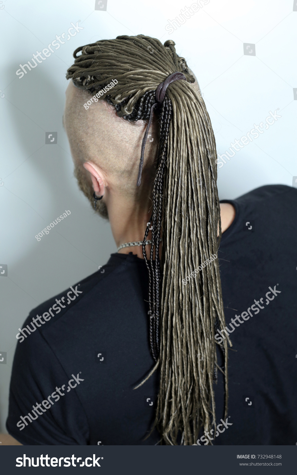 1001x1600  Мужские прически дрэдов крупным планом на белом стоковом фото 732948148 | Shutterstock