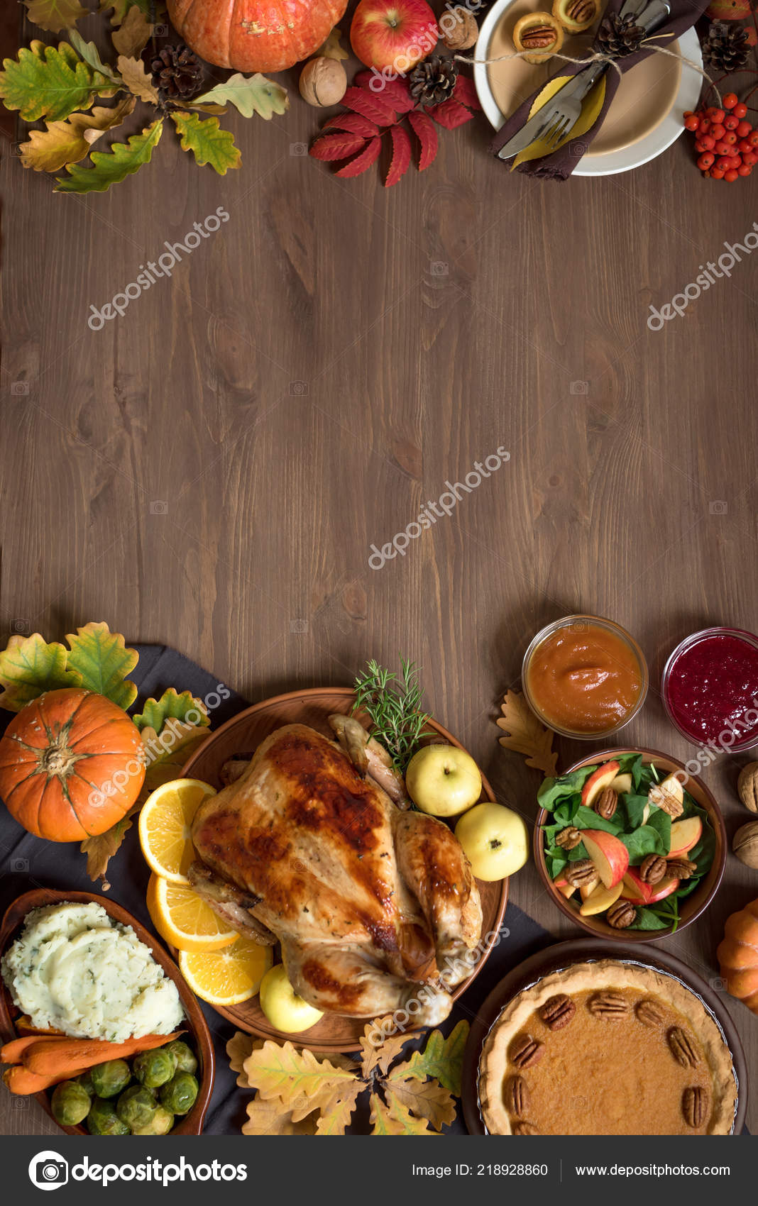1068x1700  День Благодарения на ужин фон индейки все стороны