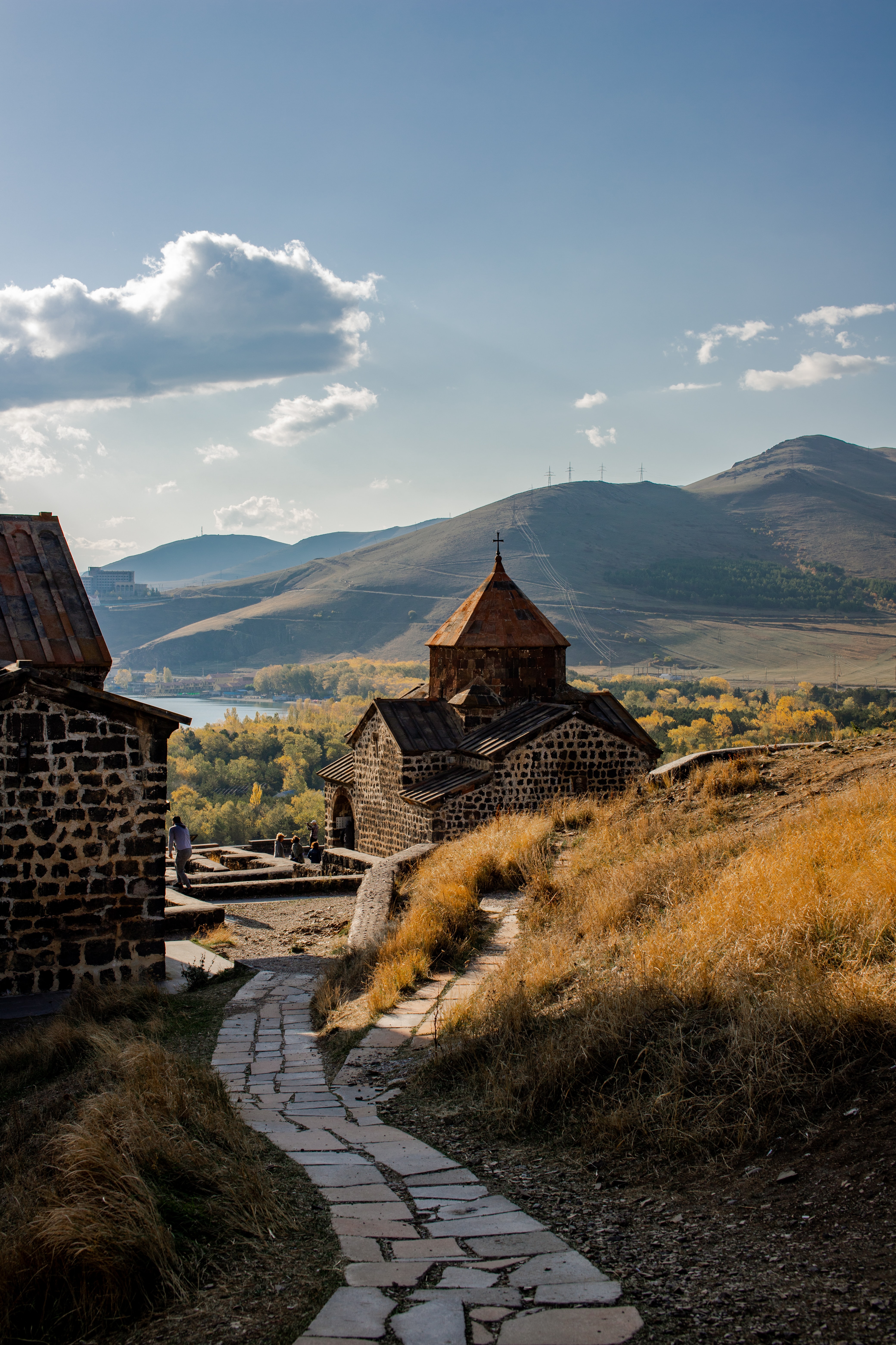 Что с арменией. Армянские горы Севан. Армения красота Ереван Севан. COAF Армения. Хорверак Армения.