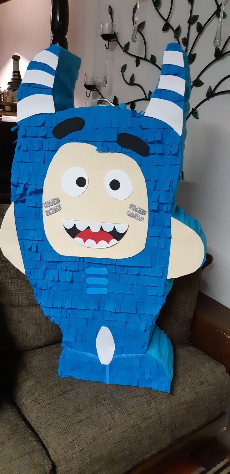 736x1514  Piñata Oddbods | Пастель, персонаж, искусство