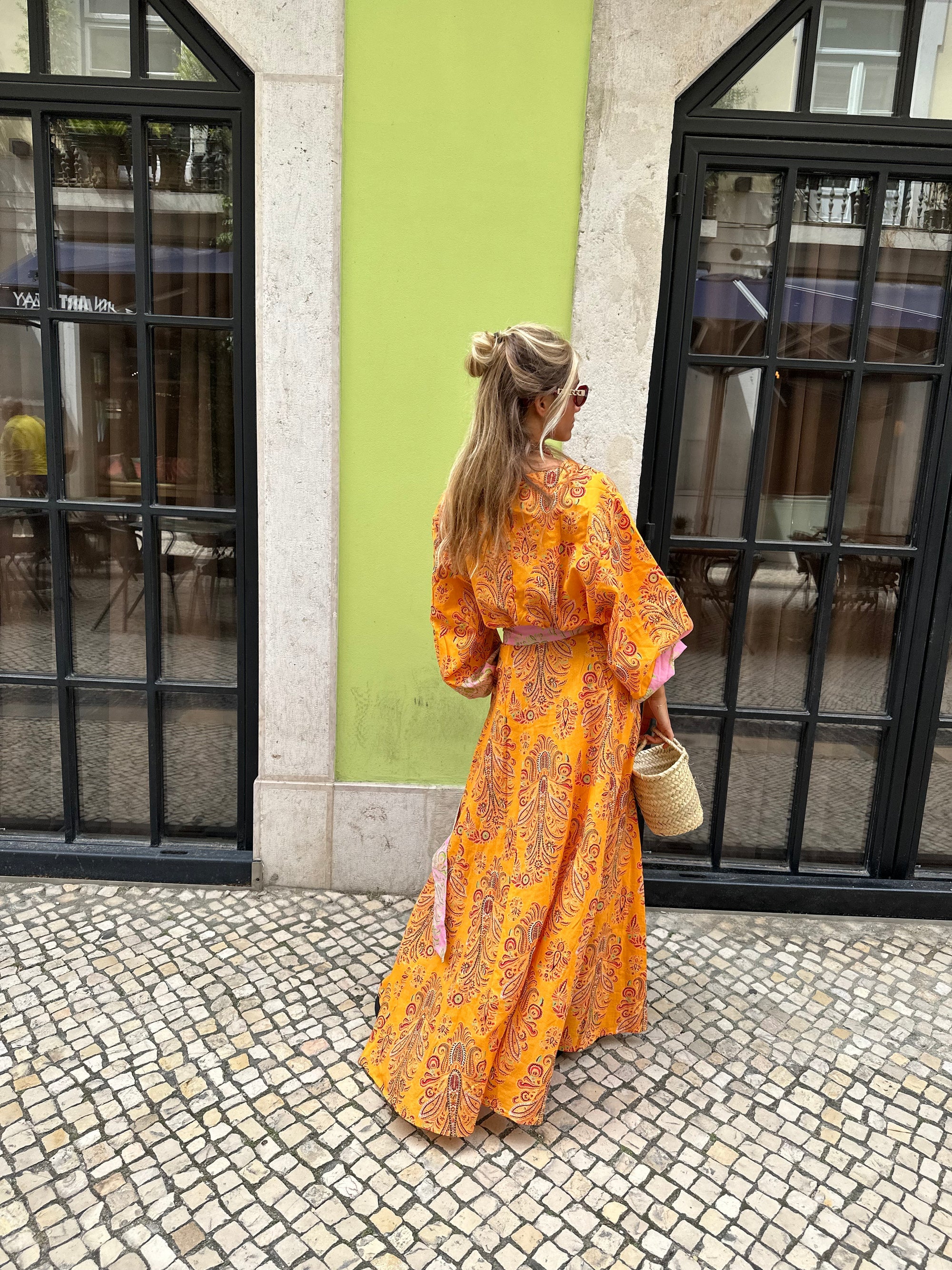 2000x2667  Boteh обои макси