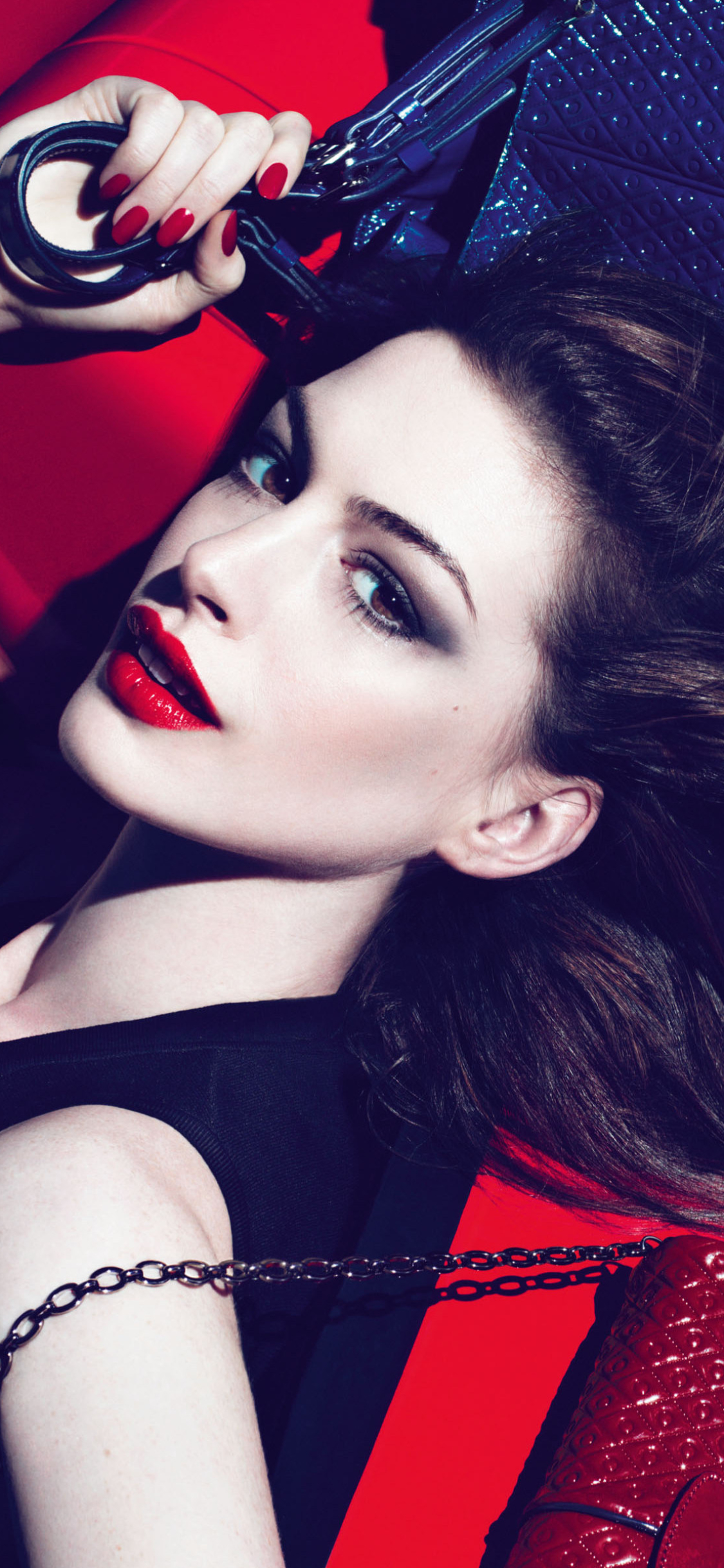  Celebrity / Anne Hathaway (1125x2436) ID обоев: 819252 - Mobile Abyss 