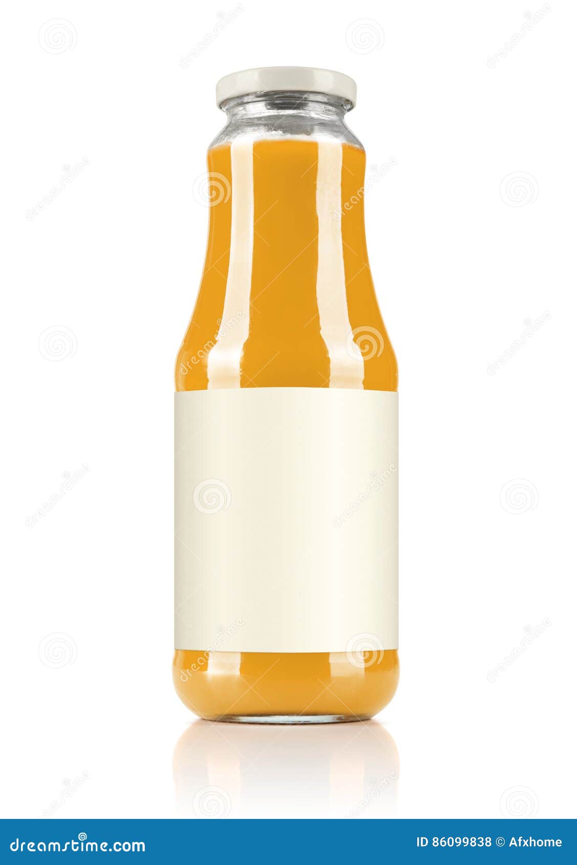 1127x1690  Премиум фото | Маленькая стеклянная бутылка свежего сока на белом фоне