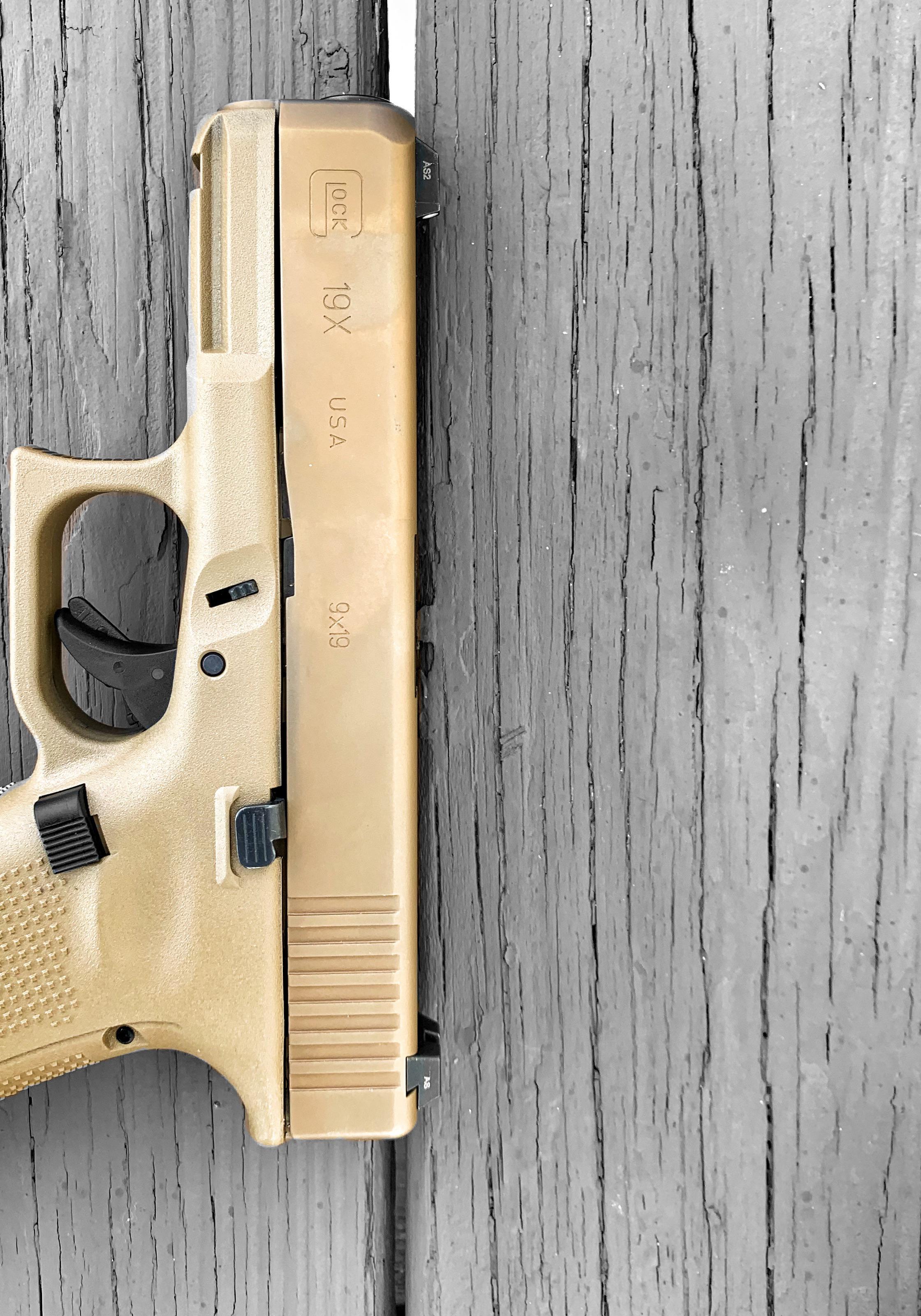2240x3200  Сделали 19 -кратные обои для вас: r/glocks