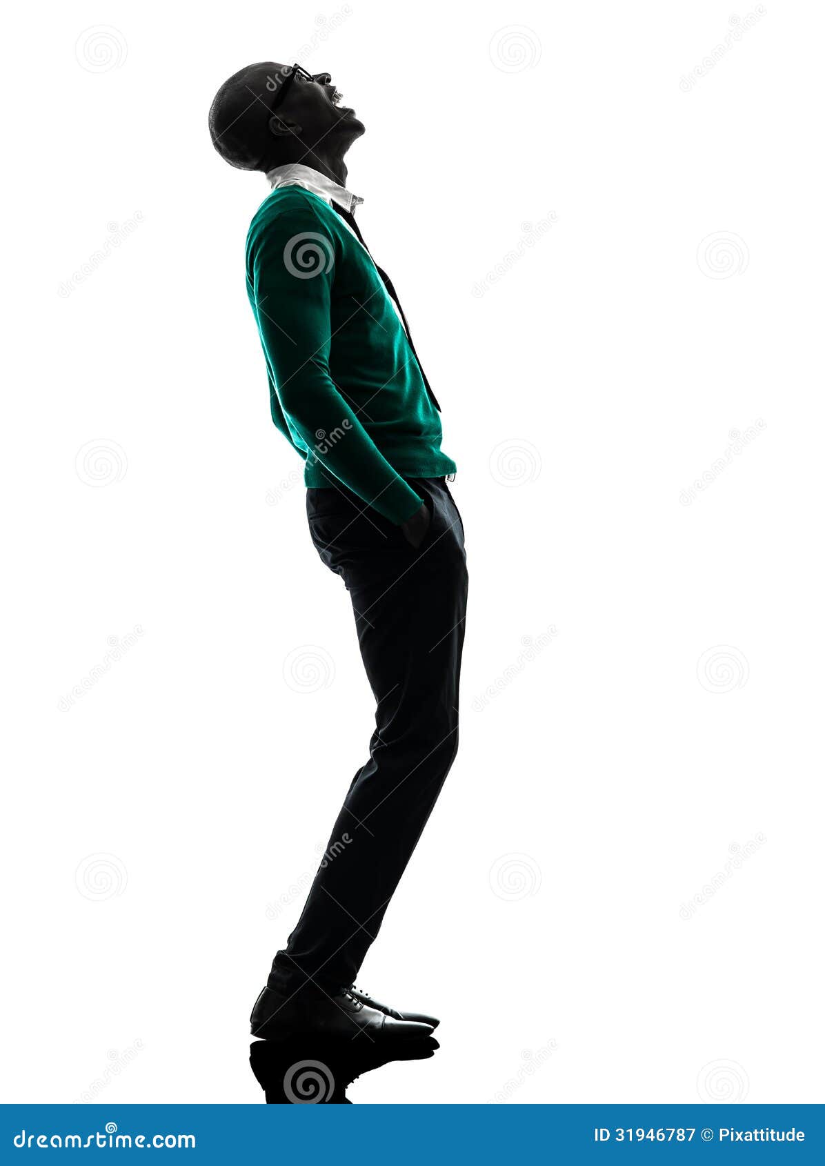 1196x1690  Африканский черный человек, стоящий вверх, глядя на смех силуэт Стоковое изображение - изображение в помещении, фон: 31946787