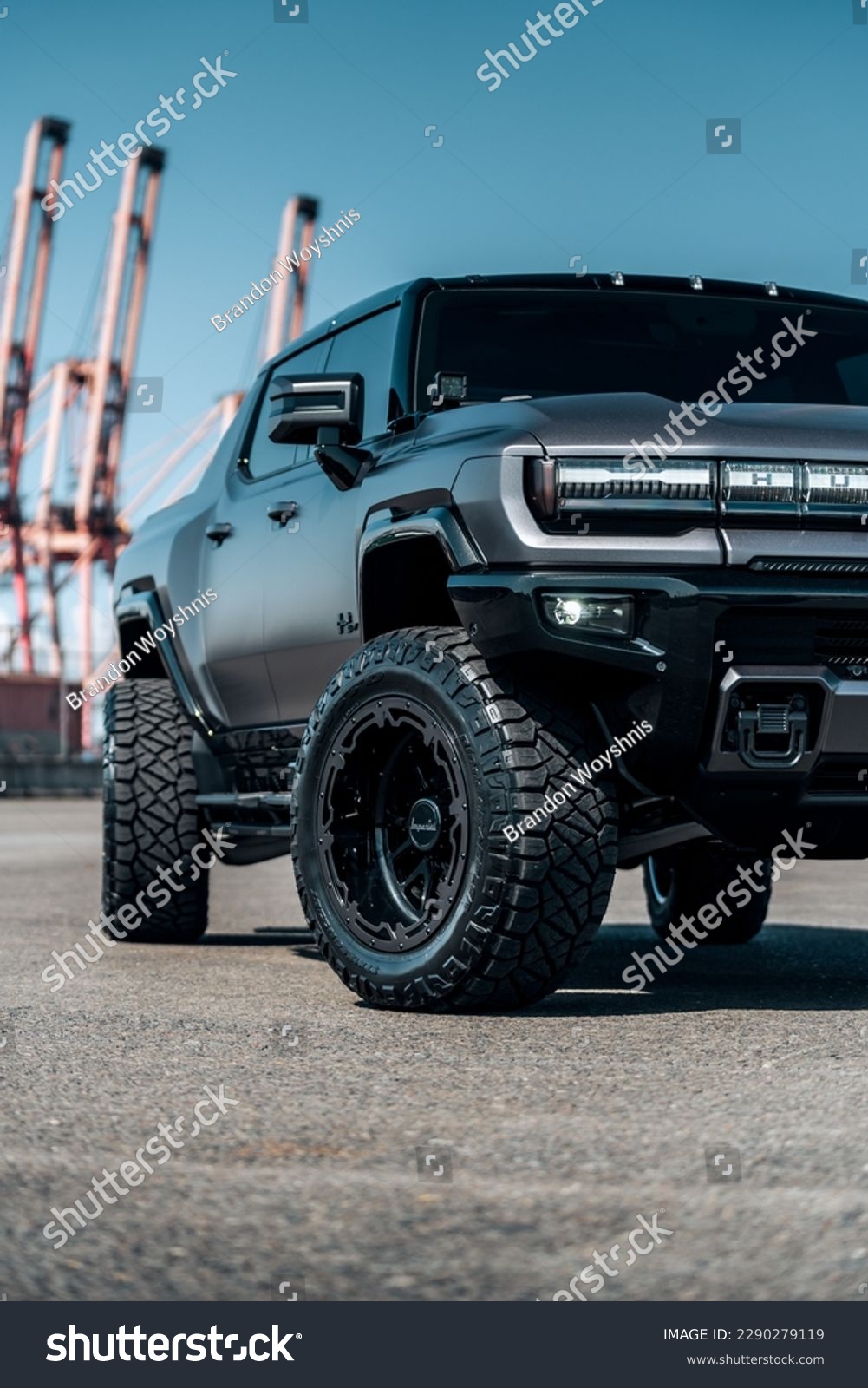 1001x1600  Мэри Барра в Твиттере: \ "Пикап @GMC Hummer EV выглядит хорошо в Нью -Йорке 🤩🤩 https: //t.co/pgp0tzfdvi \"/Twitter