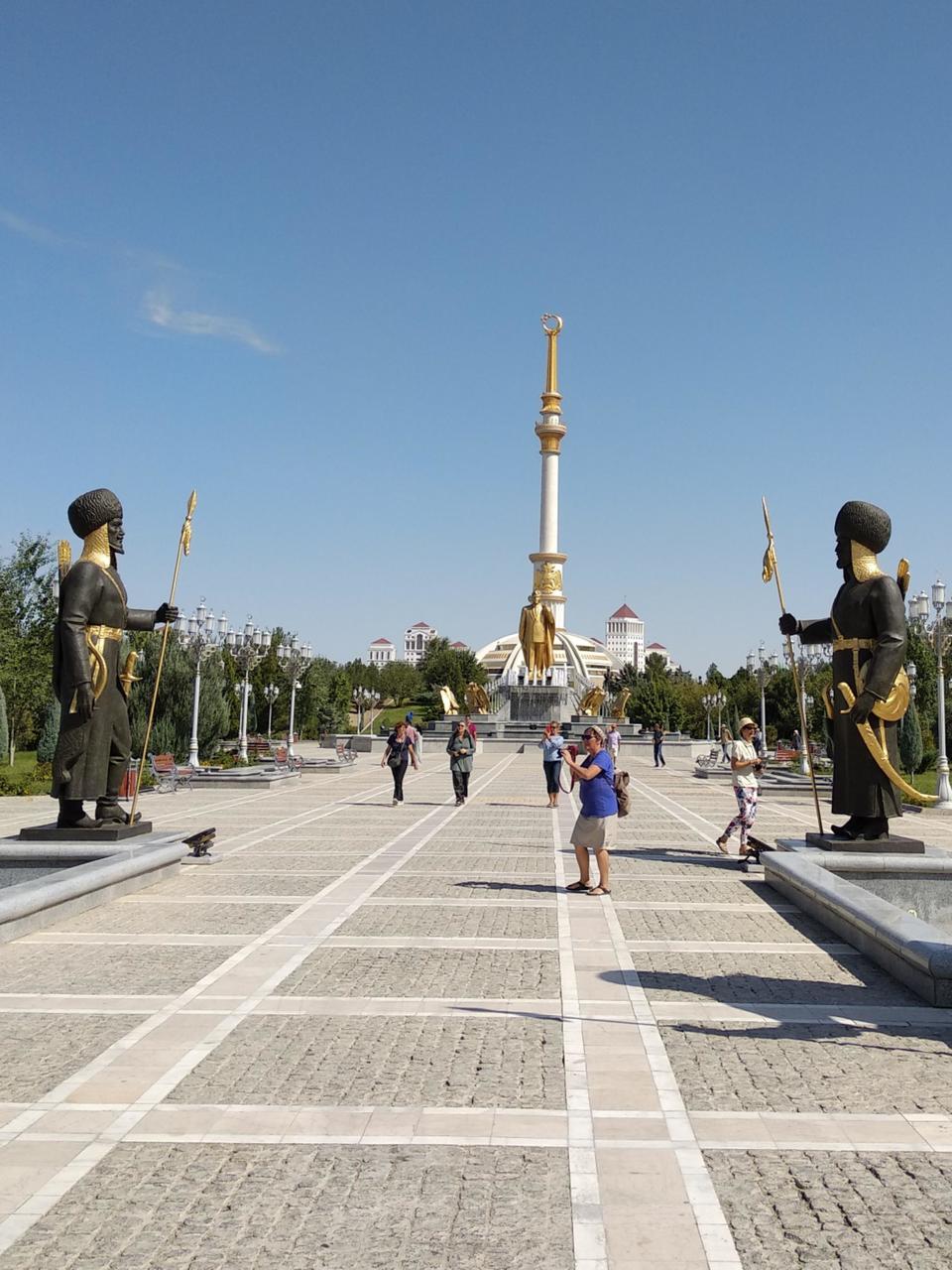 960x1280  Mosque Turkmenbashi Ruhy Ashgabat Turkmenistan Stock Photo - Скачать Image Now - Ashgabat, Capital Cities, Islam - Istock