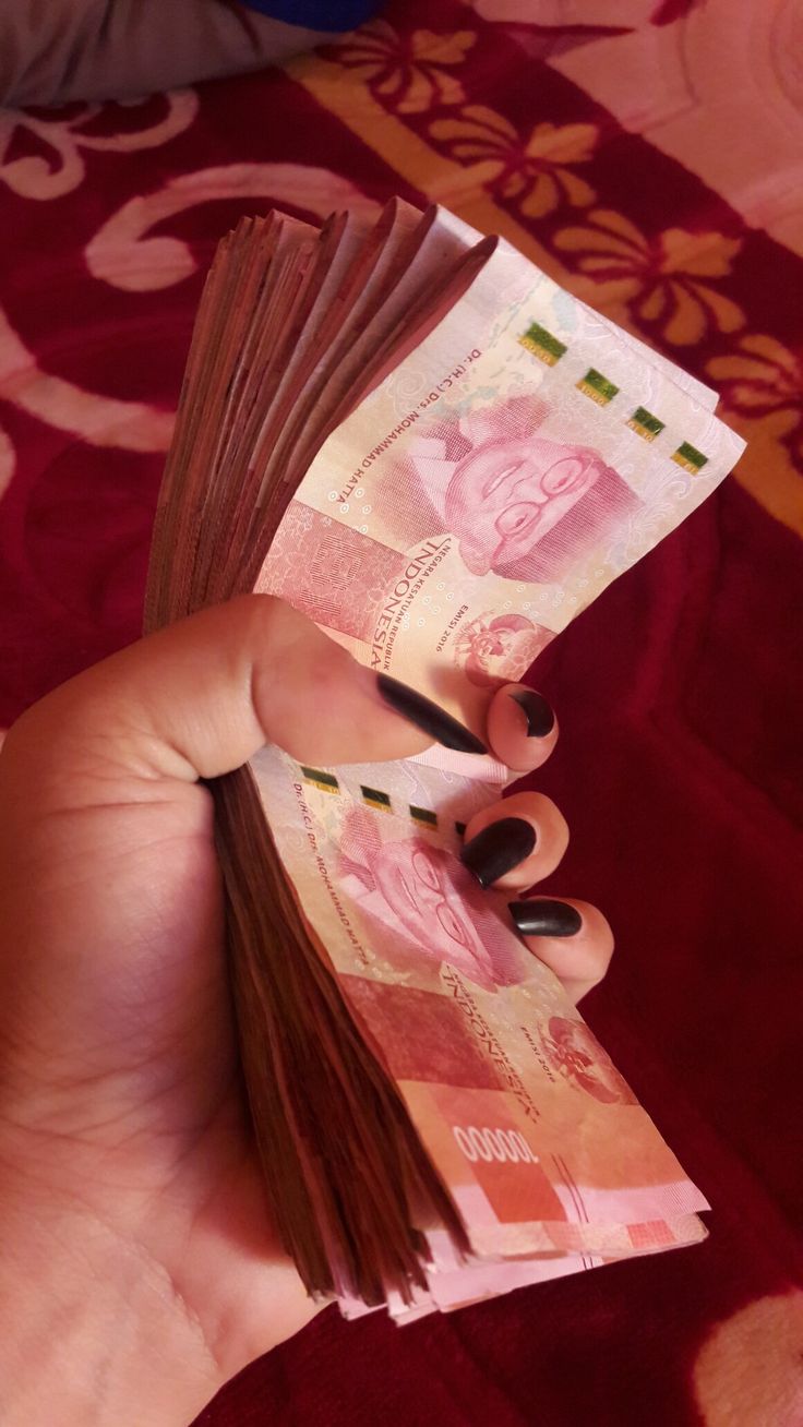 736x1308  PIN -код от Noname Noname On Money Cash | Objek Gambar, Foto Tangan, Fotografi