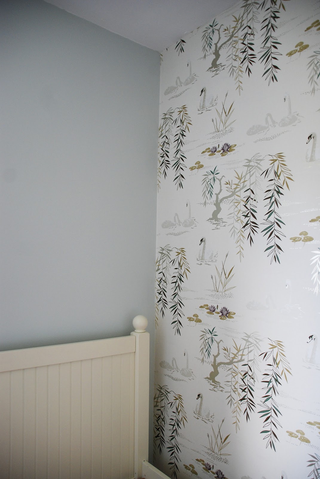 1071x1600  Премиум фото | Закрытие текстуры черный цвет краски на белом цвете холст.