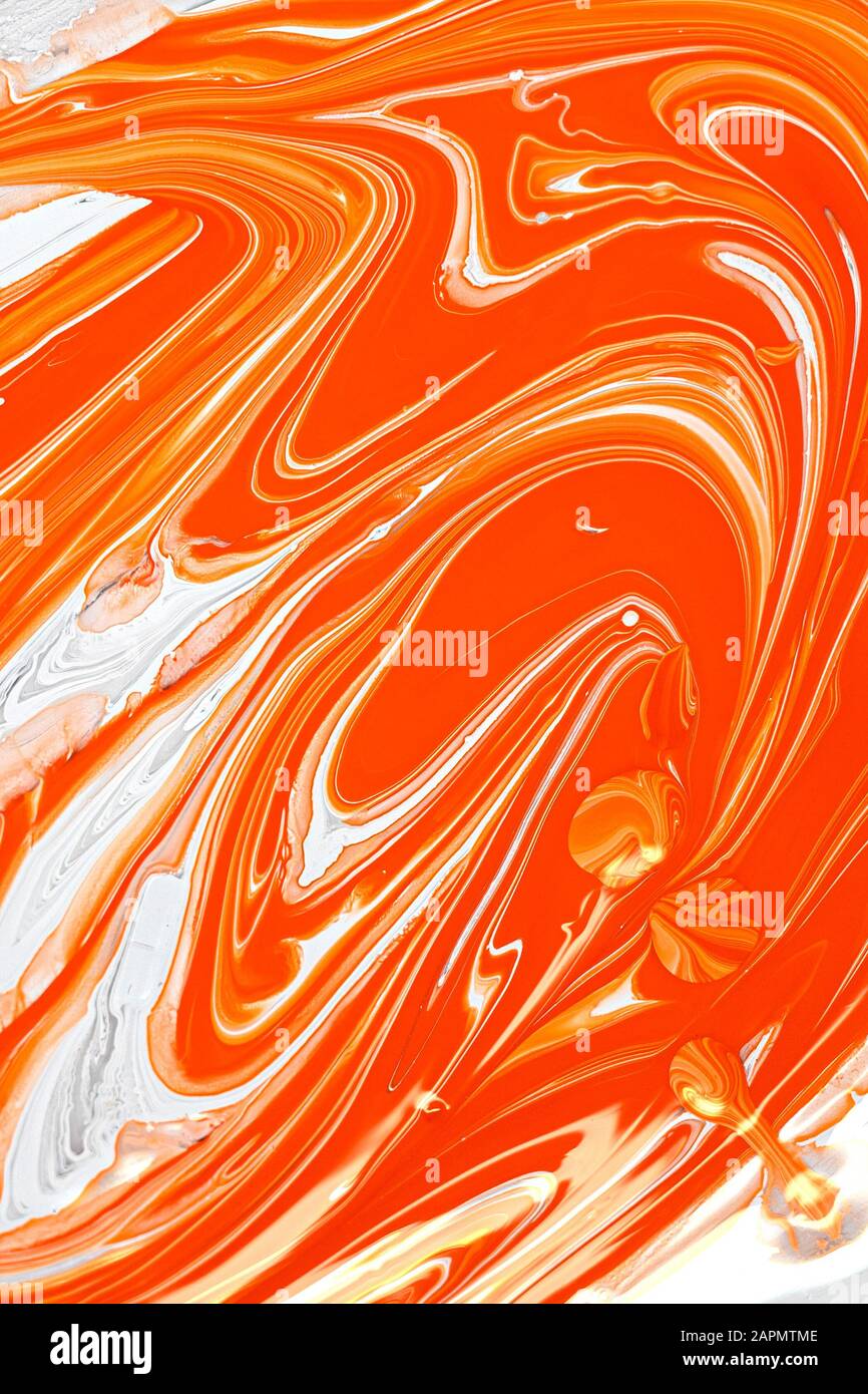 866x1390  PIN -код Карен Фоши о творческих идеях для вашего дома | Оранжевая краска, сгоревшая оранжевая краска, акцентные цвета стен