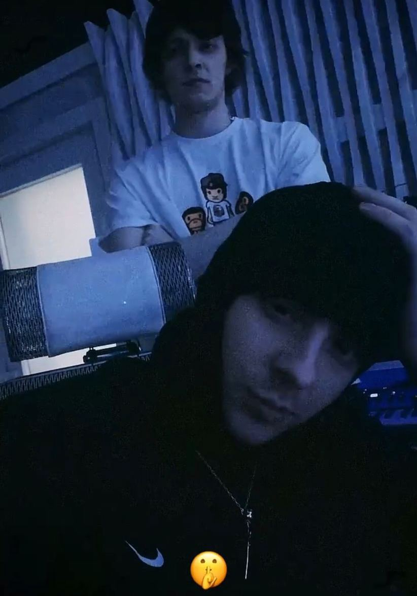 822x1175  The-flow.ru в Твиттере: \ "Og Buda y egor krid чto-to-ovonyoper na-studik.