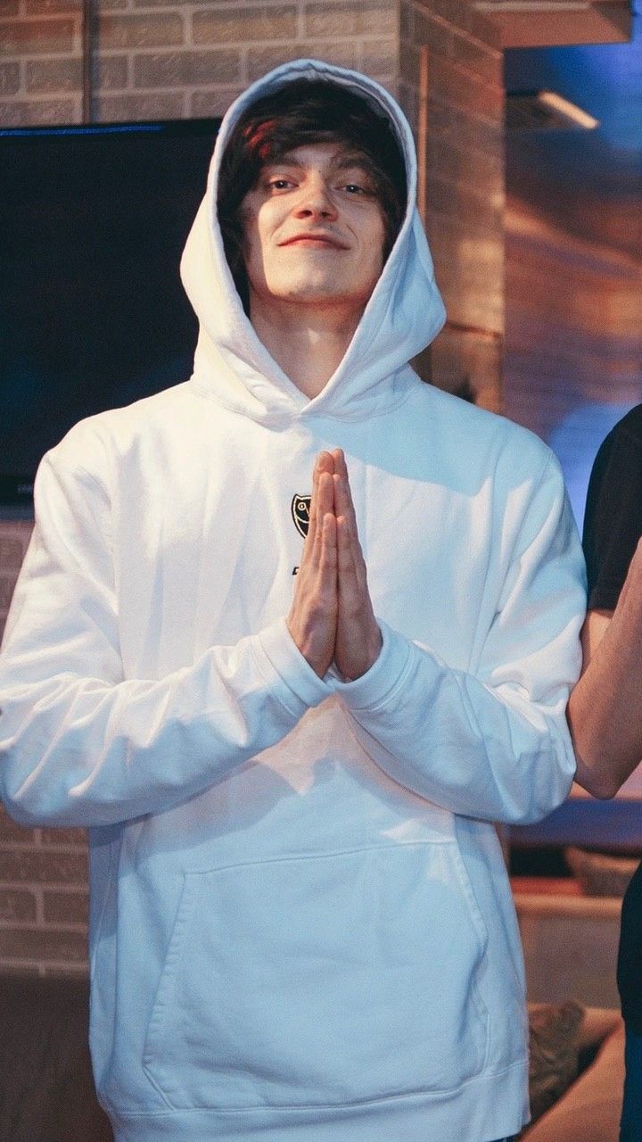 720x1280  ПИНЕПОЛЕЙСКОЙ АРЙБЕЛЯ Трхп, на