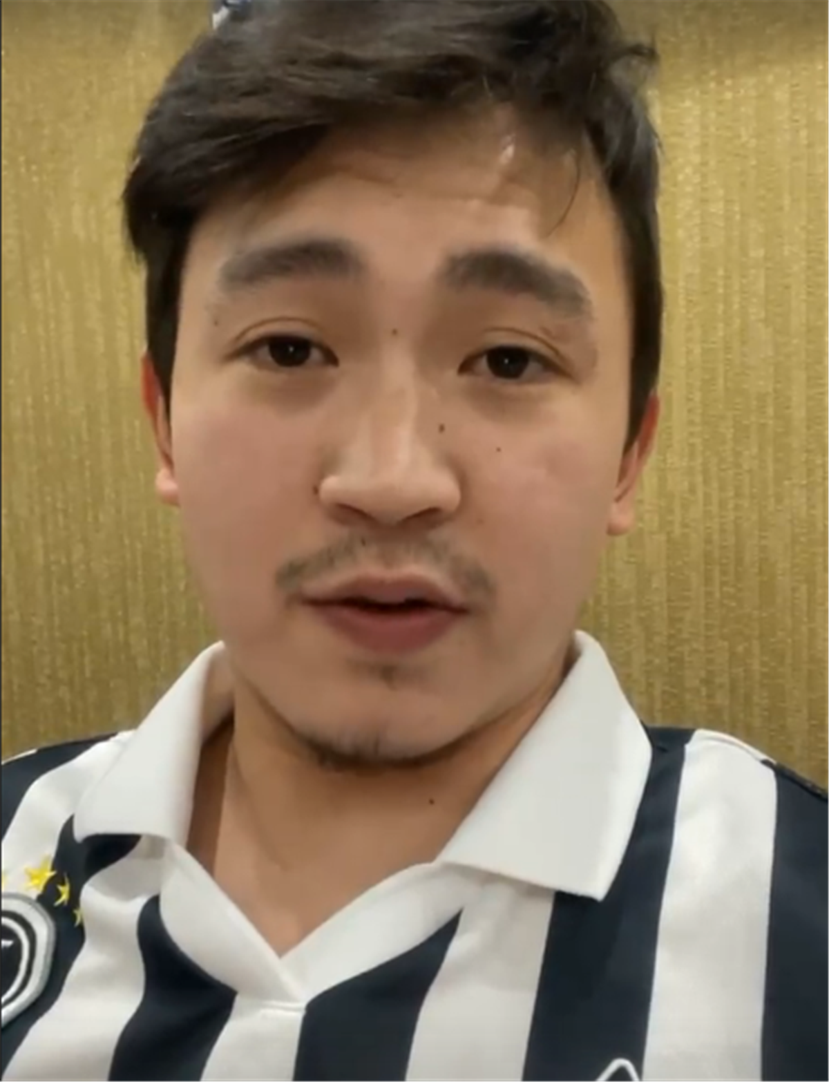 1200x1566  Читать намаз и учить историю Казахстана посоветовал отечественным  футболистам участник группы \"Ирина Кайратовна\" - Новости | Караван