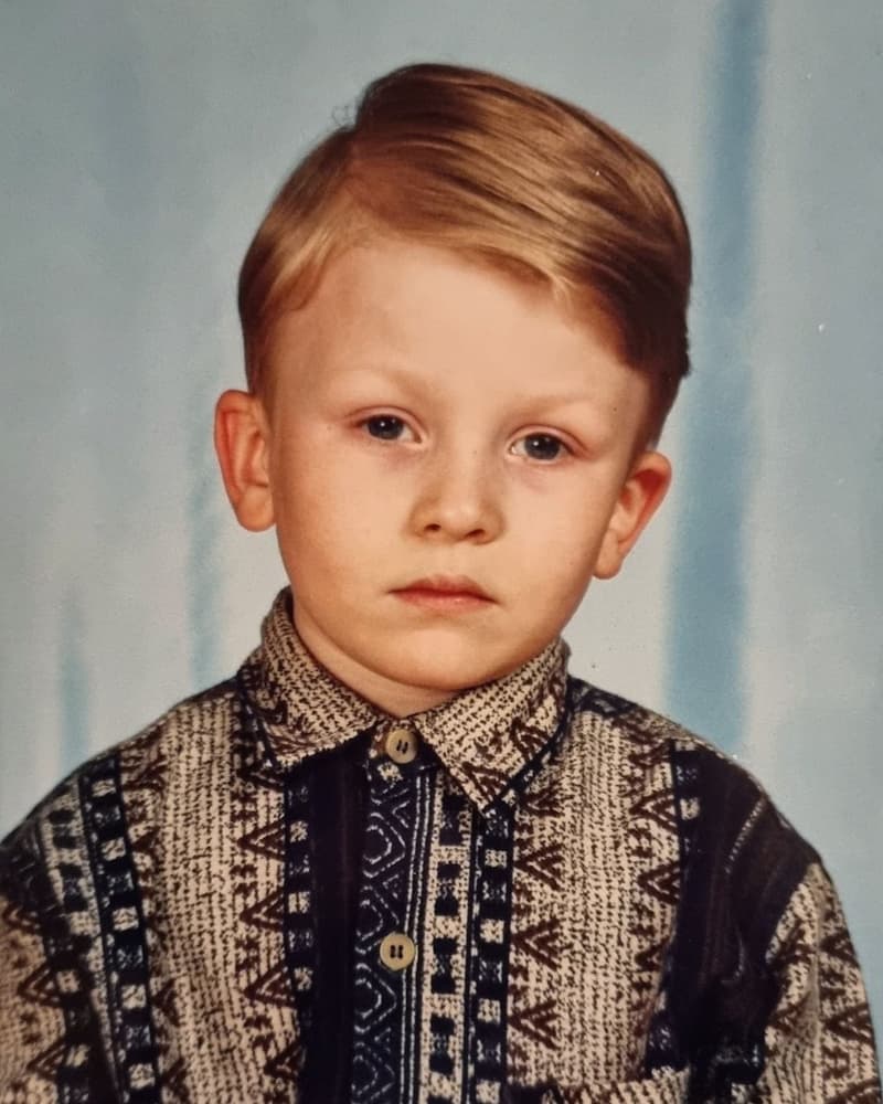 800x1000  Данила Поперечный — биография, личная жизнь, фото, новости, стендап,  концерты, жена, Полина Чистякова, Poposha 2023 - 24СМИ