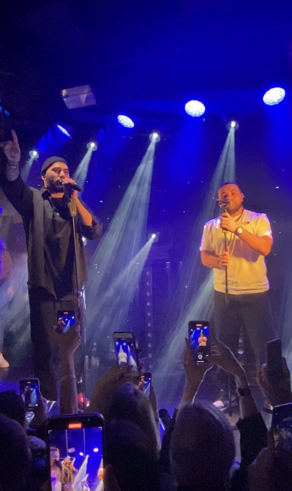 951x1600  Navai (@navaib) / твиттер