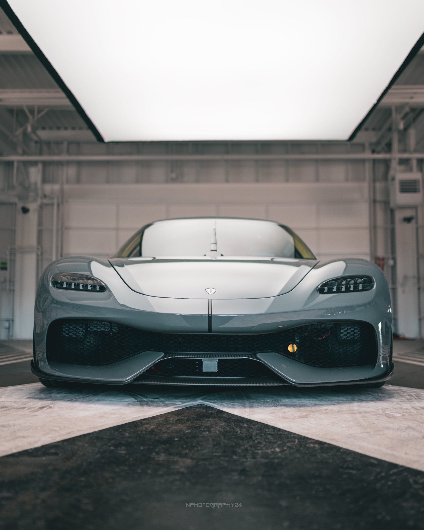 1638x2048  Nour🐺 на X: \"Koenigsegg Gemera. 1700 л.с. 1,9 миллиона долларов. https://t.co/sPaCU1Ev8N\" / X