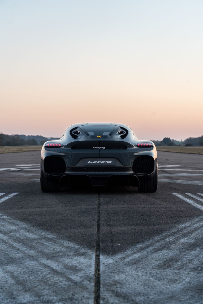 854x1280  Koenigsegg Gemera на трассе. Картинная галерея! - Блог Сааба