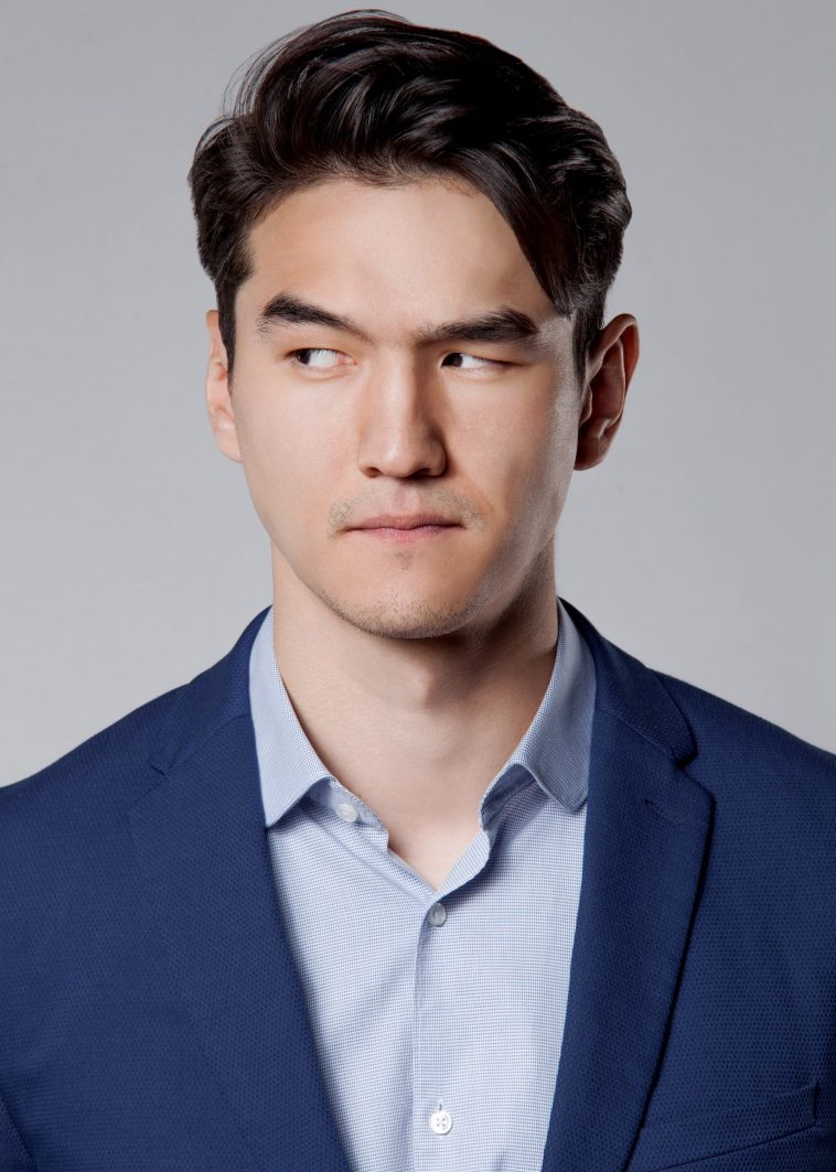 758x1063  нурлан сабуров - Поиск в Google | Комики, Нурланн, Самые привлекательные  мужчины