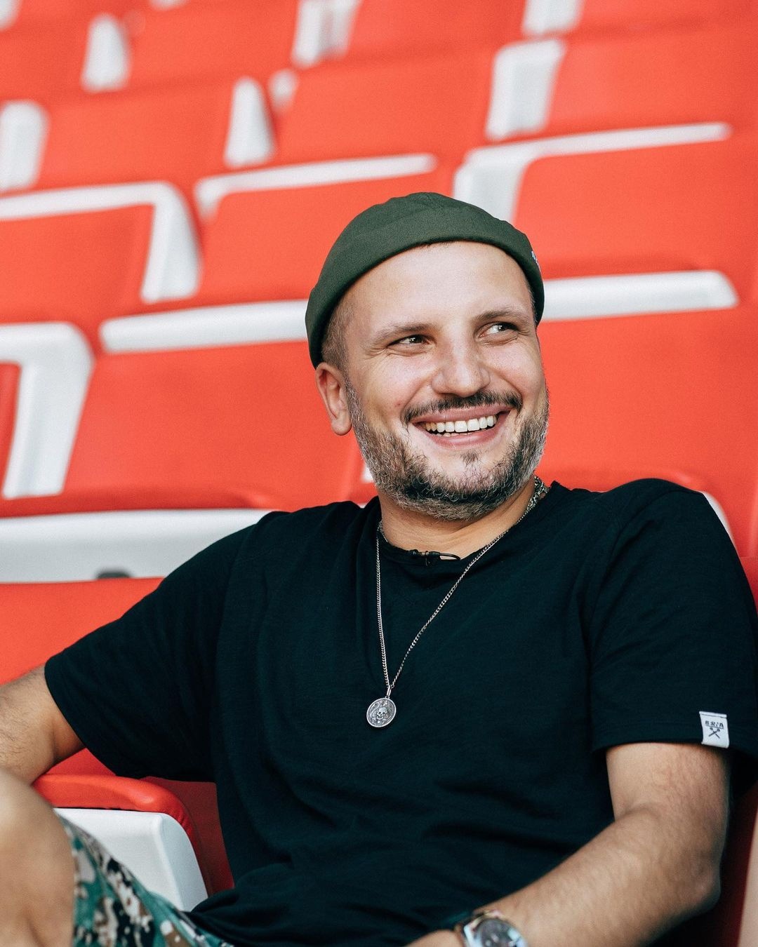 1080x1350  Дмитрий Позов биография, афиша концертов, фото | Afisha.ru