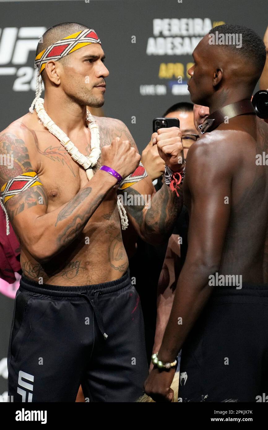 866x1390  Алекс Перейра стоковые фотографии и изображения в высоком разрешении — Alamy