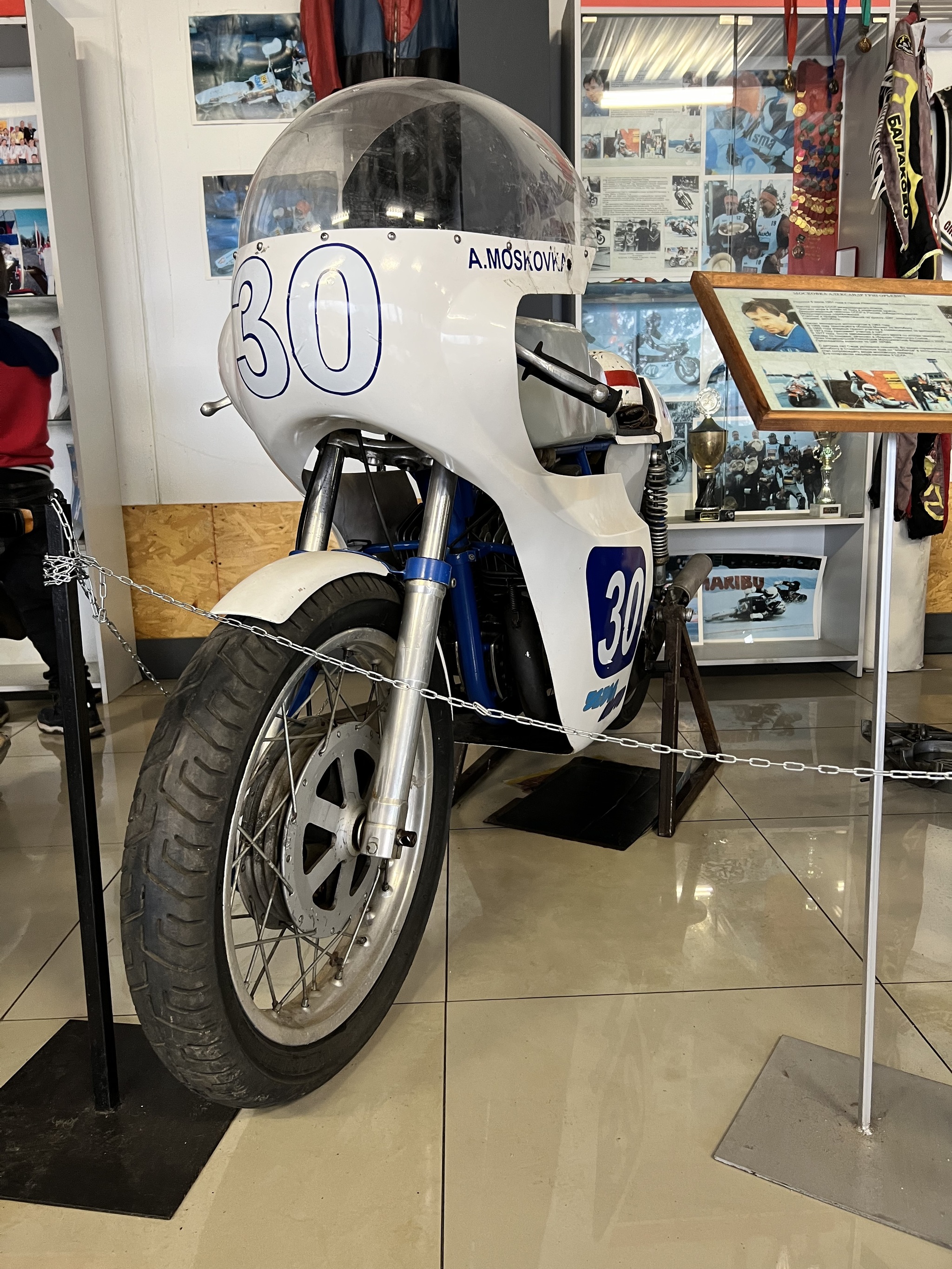 2048x2731  Посещение музея ретро-мотоциклов.Часть-4 | Пикабу