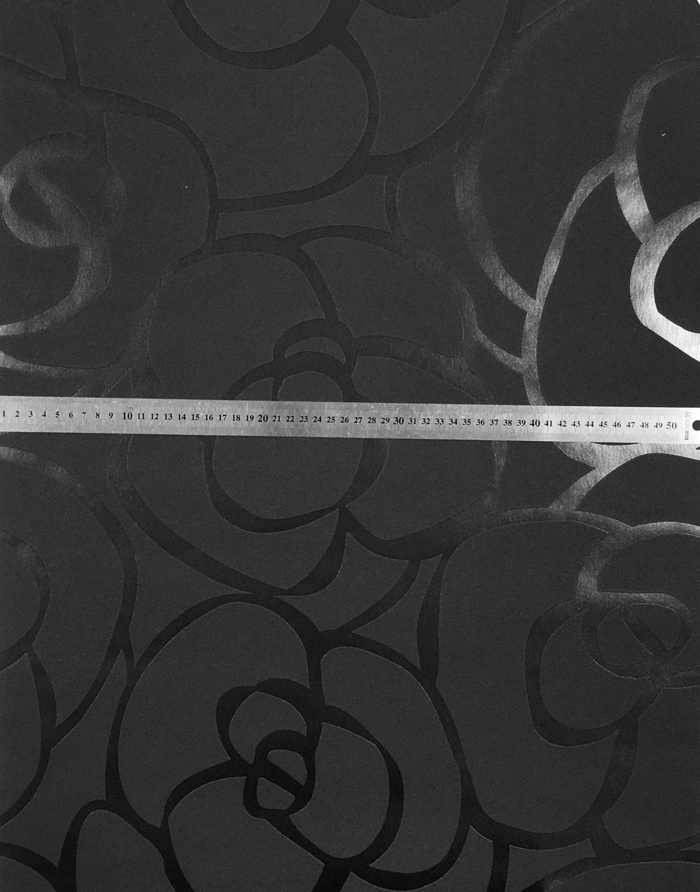 1005x1280  Черные немецкие обои 940276, с контурами лепестков и цветов больших бутонов  розы, моющиеся виниловые на флизе (ID#594997468), цена: 890 ₴, купить на  Prom.ua