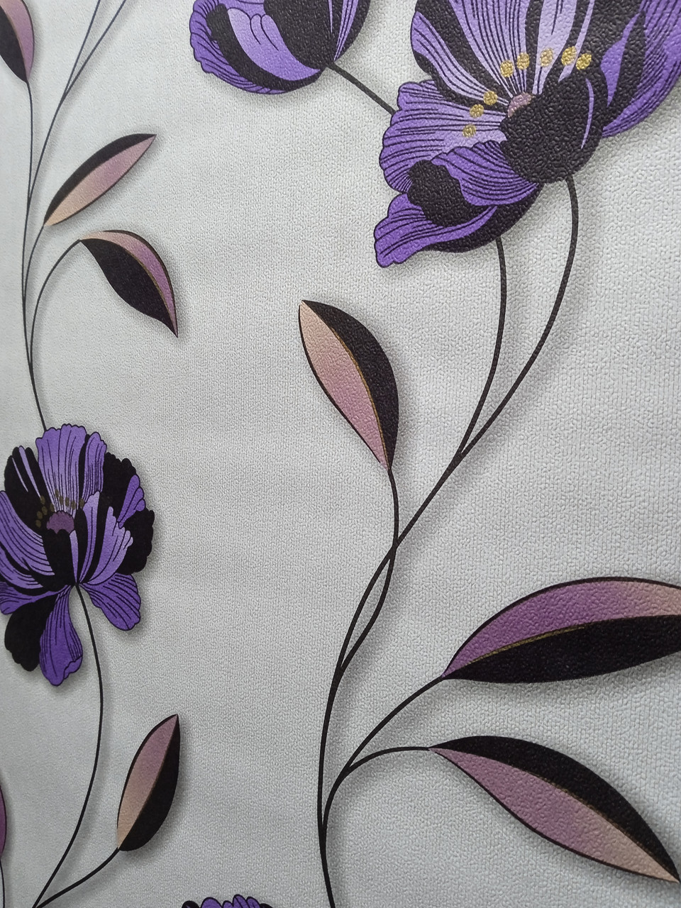 960x1280  Обои простые бумажные \"Эксклюзив\" сиреневые цветы на белом фоне 0,53*10м  (ID#1937174718), цена: 125 ₴, купить на Prom.ua