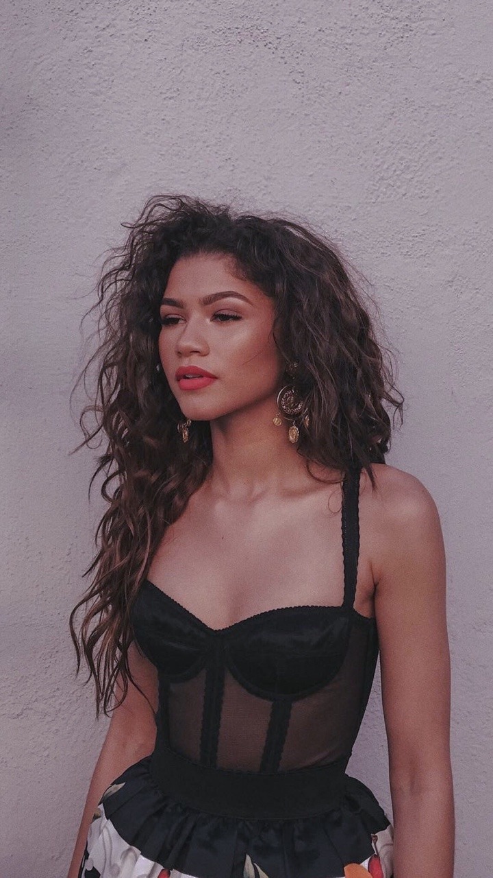 720x1280  Zendaya Wallpaper 2014 1000x1391 # 54 .com 