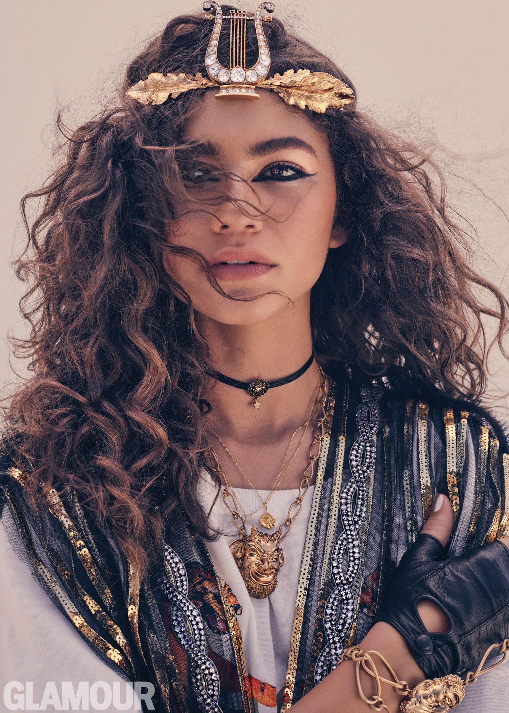 1716x2400   zendaya seventeen magazine 2020 iPhone X Обои Скачать бесплатно 