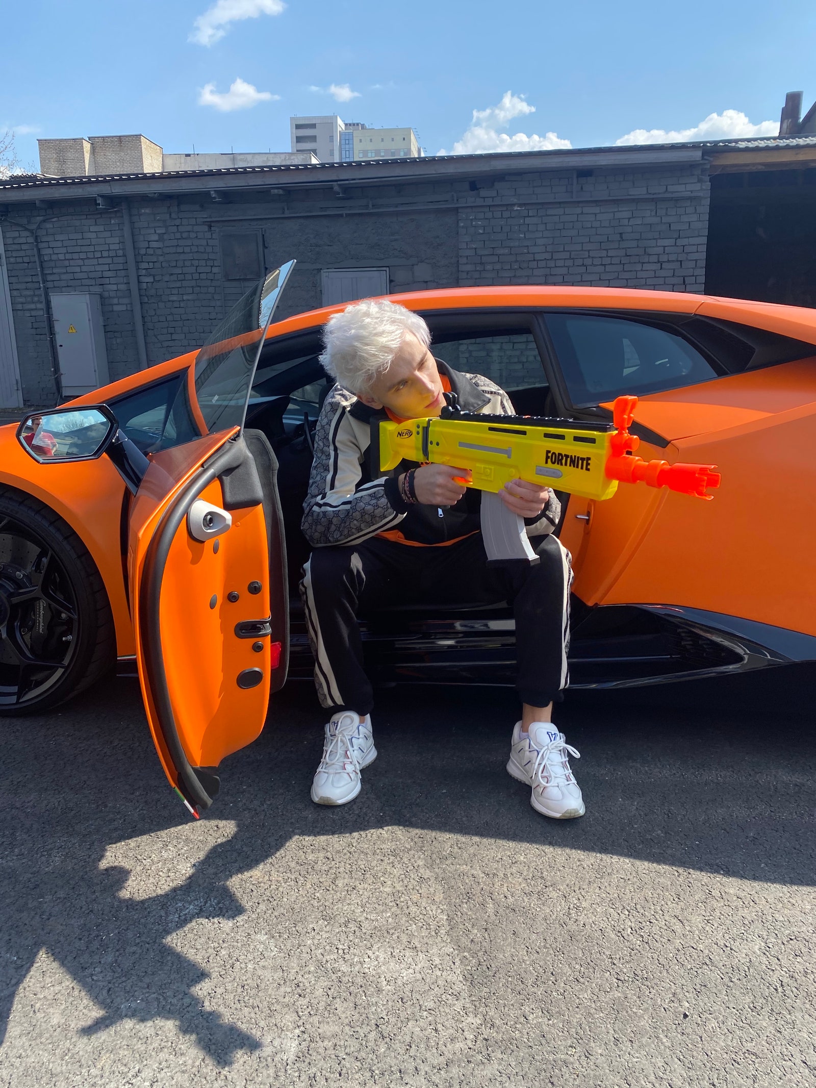 1600x2133  Влад А4 (Влад Бумага) – о своих автомобилях | Glamour