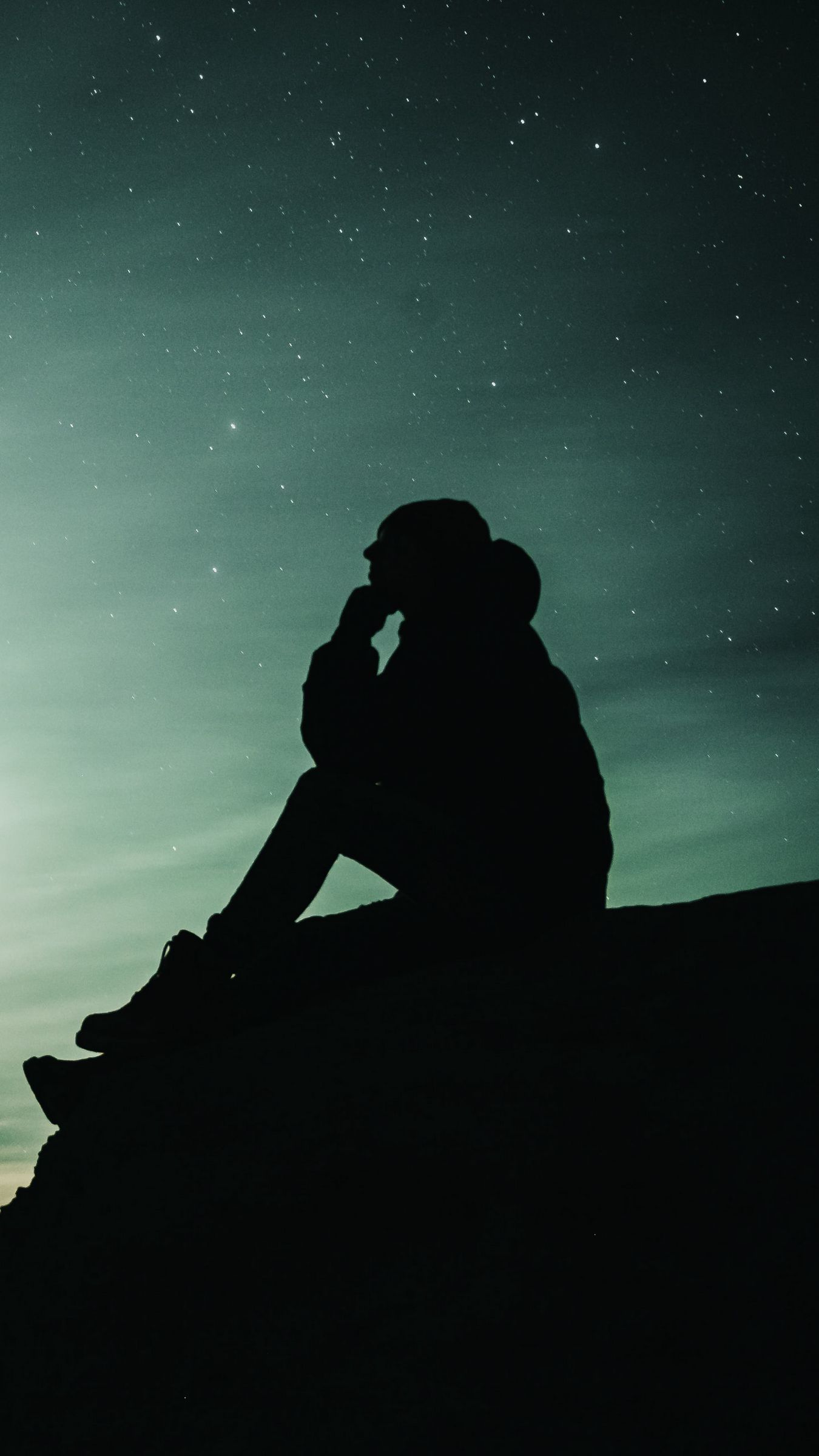 1350x2400  Скачать 1350x2400 одинокий, одиночество, грусть, силуэт обои, картинки  iphone 8+/7+/6s+/6+ for parallax