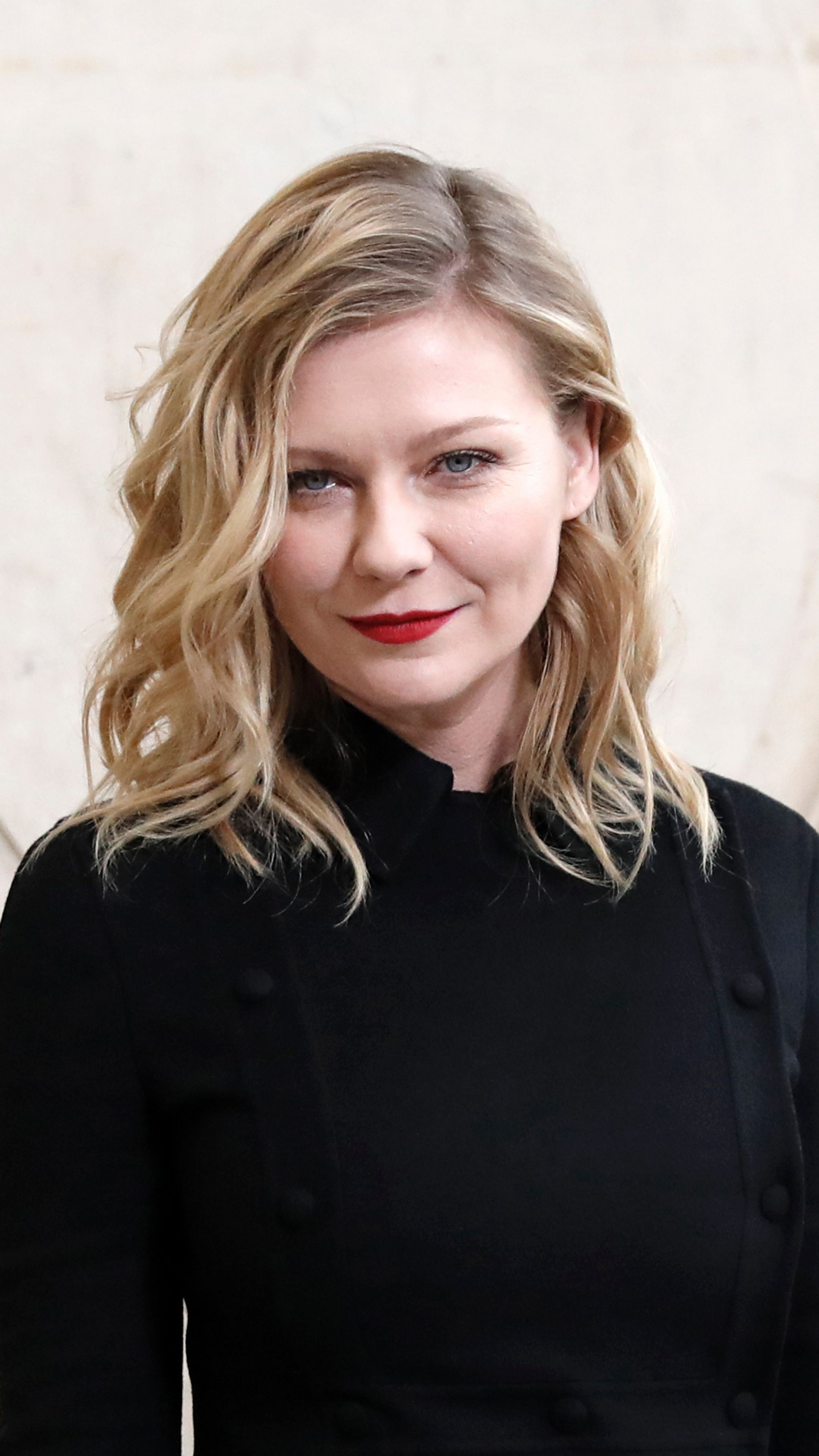 2160x3840   Kirstenity Celebrity Celebrity Dunst wallpapers Данст фотографии | 4K Обои 2019 