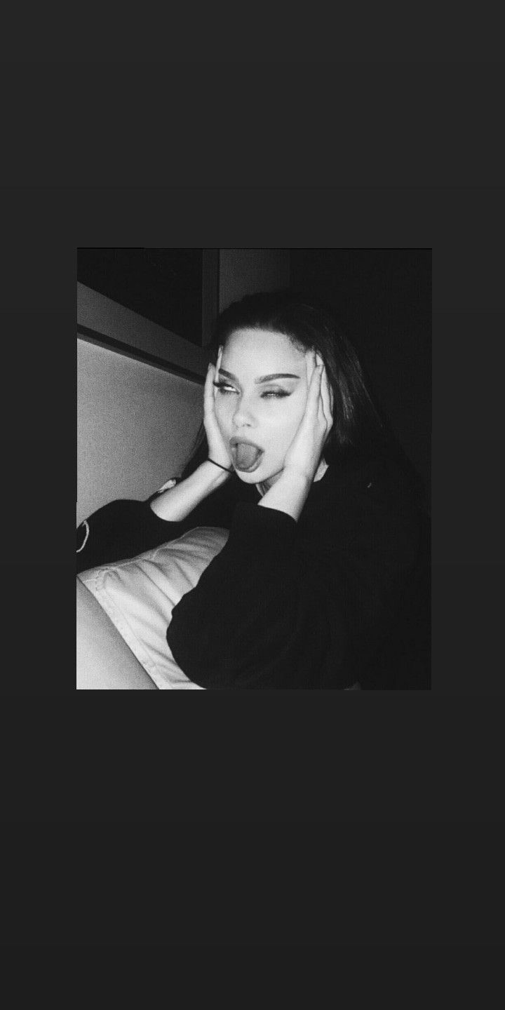 720x1440  обои на телефон | Автопортреты, Фотографии автопортрета, Фотографии профиля