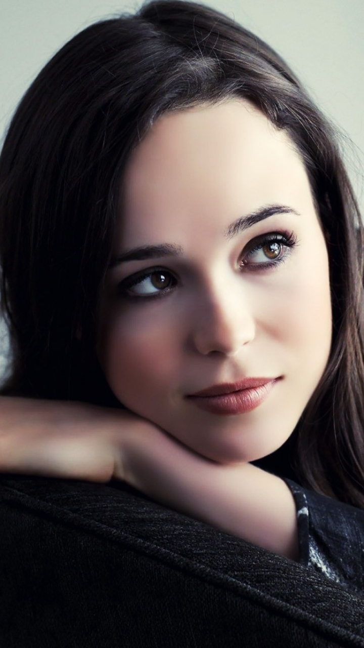 720x1280   ? Эллен Пейдж обои | (133304) 